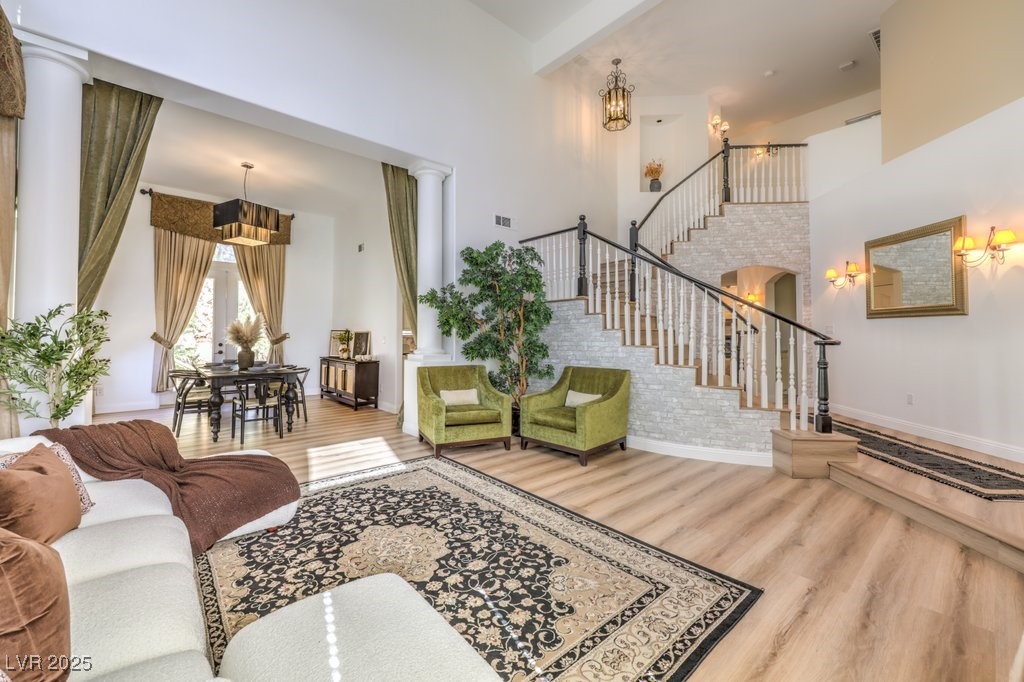 249 Timber Hollow Street