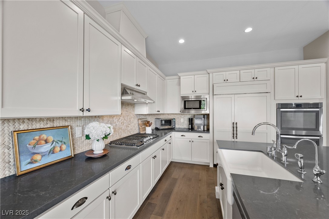 396 Venticello Drive