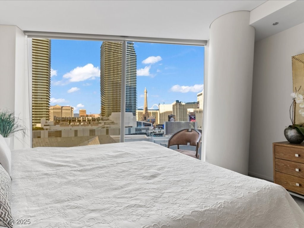 3726 Las Vegas Boulevard 911