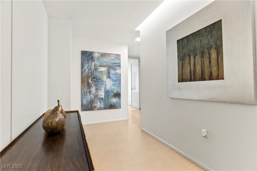 3726 Las Vegas Boulevard 911