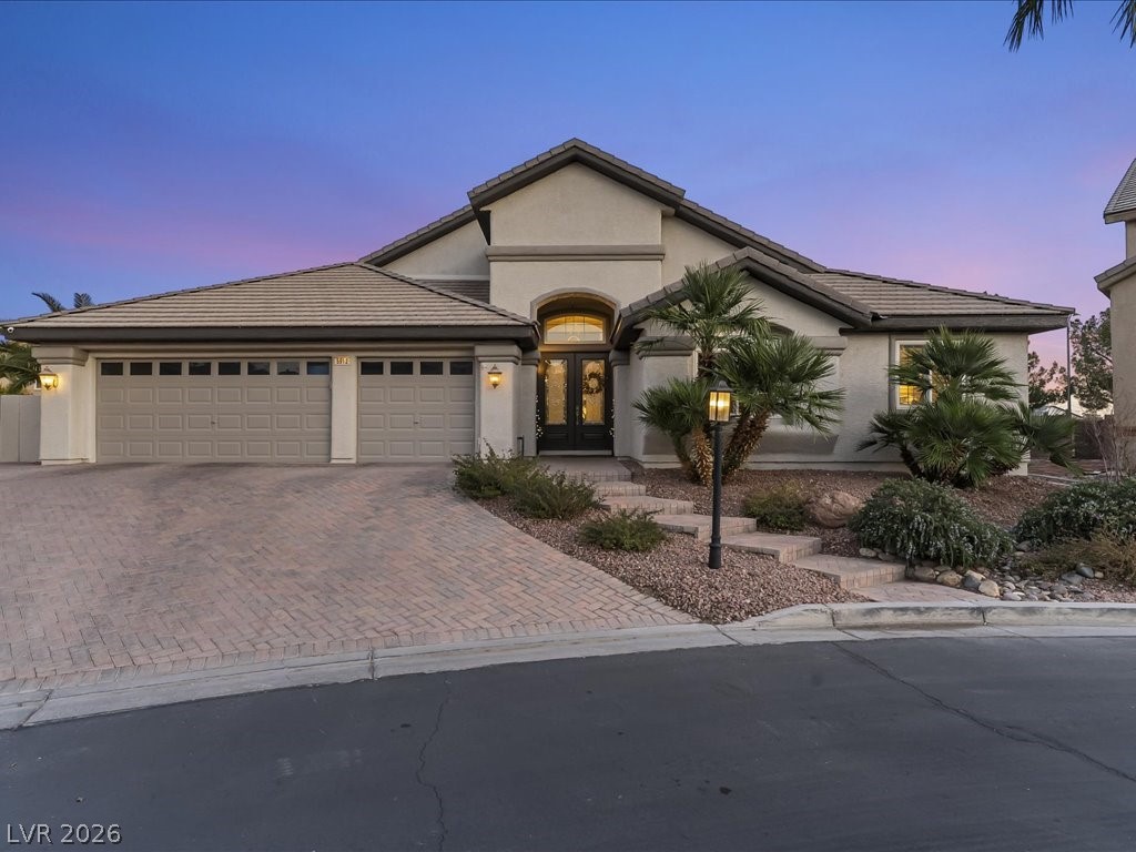 5912 Vizzi Court