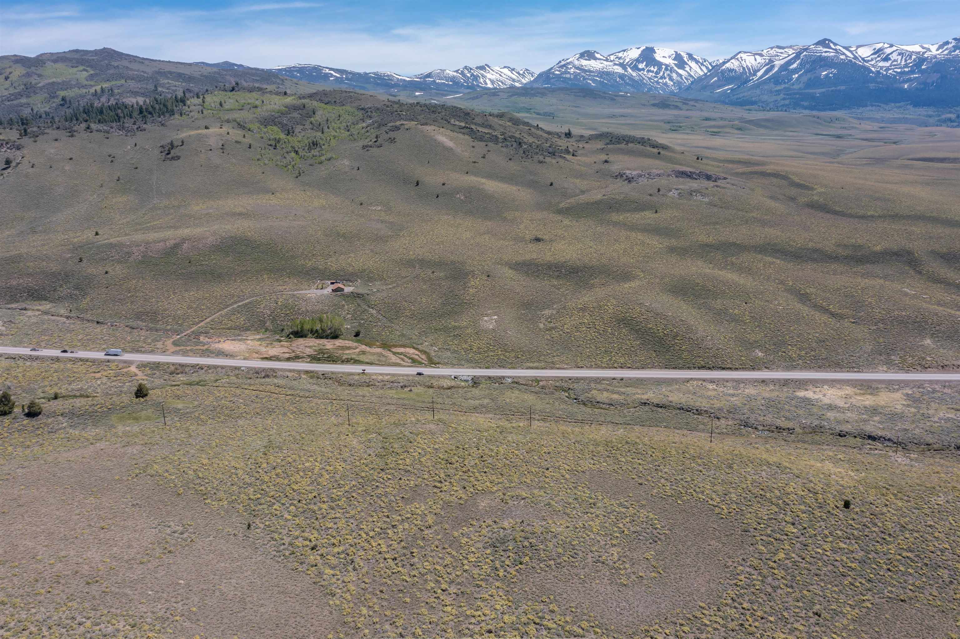 APN: 006-120-040-000, Hwy 395