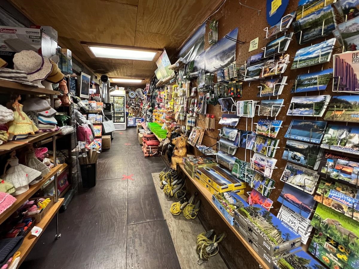 518 Twin Lakes Rd #49 Unit: Twin Lakes General Store