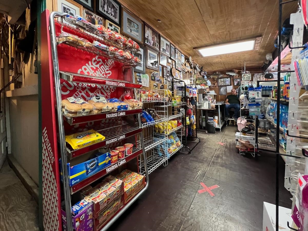 518 Twin Lakes Rd #49 Unit: Twin Lakes General Store