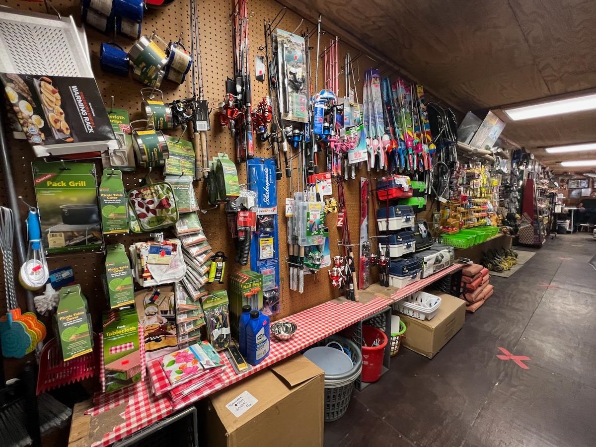 518 Twin Lakes Rd #49 Unit: Twin Lakes General Store