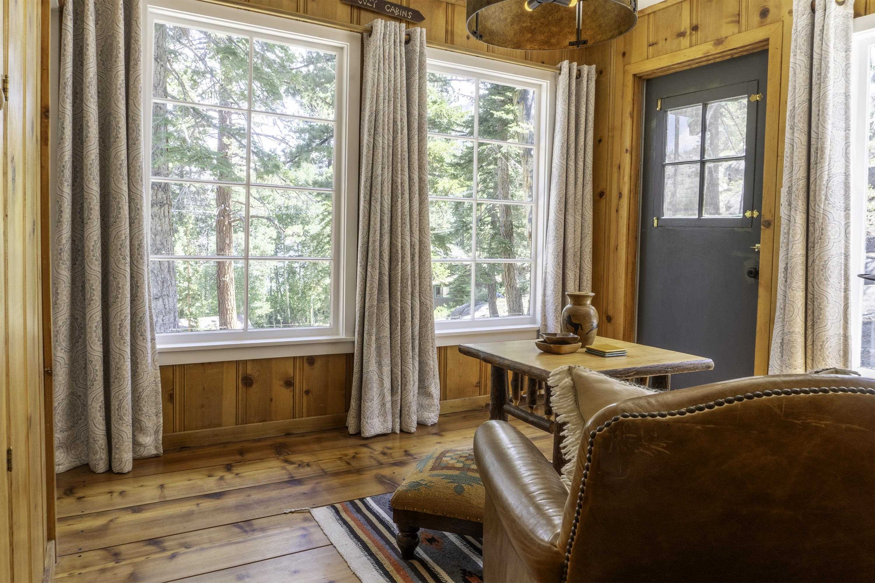 25 Reversed Peak Road