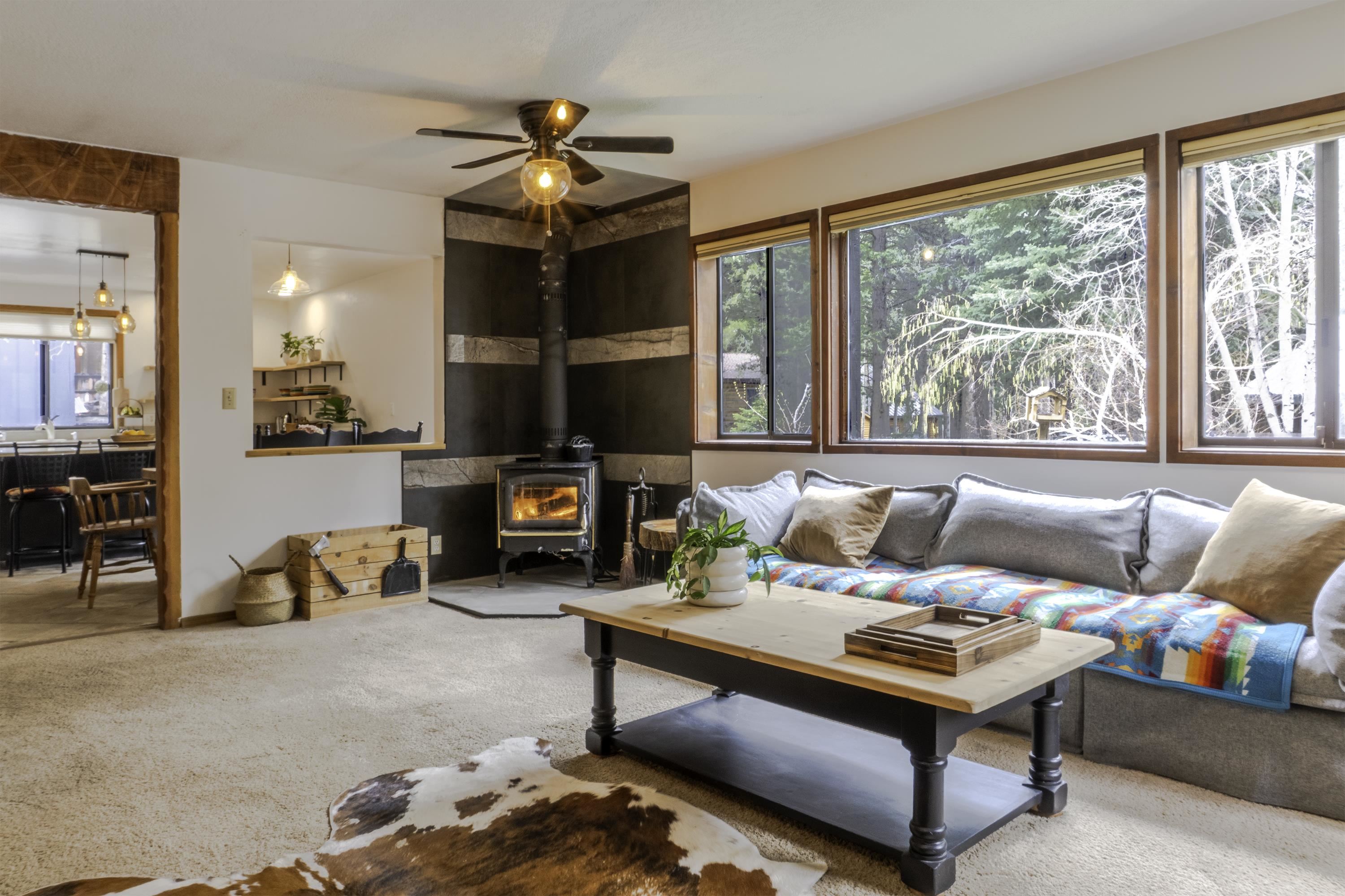 70 Los Angeles Street