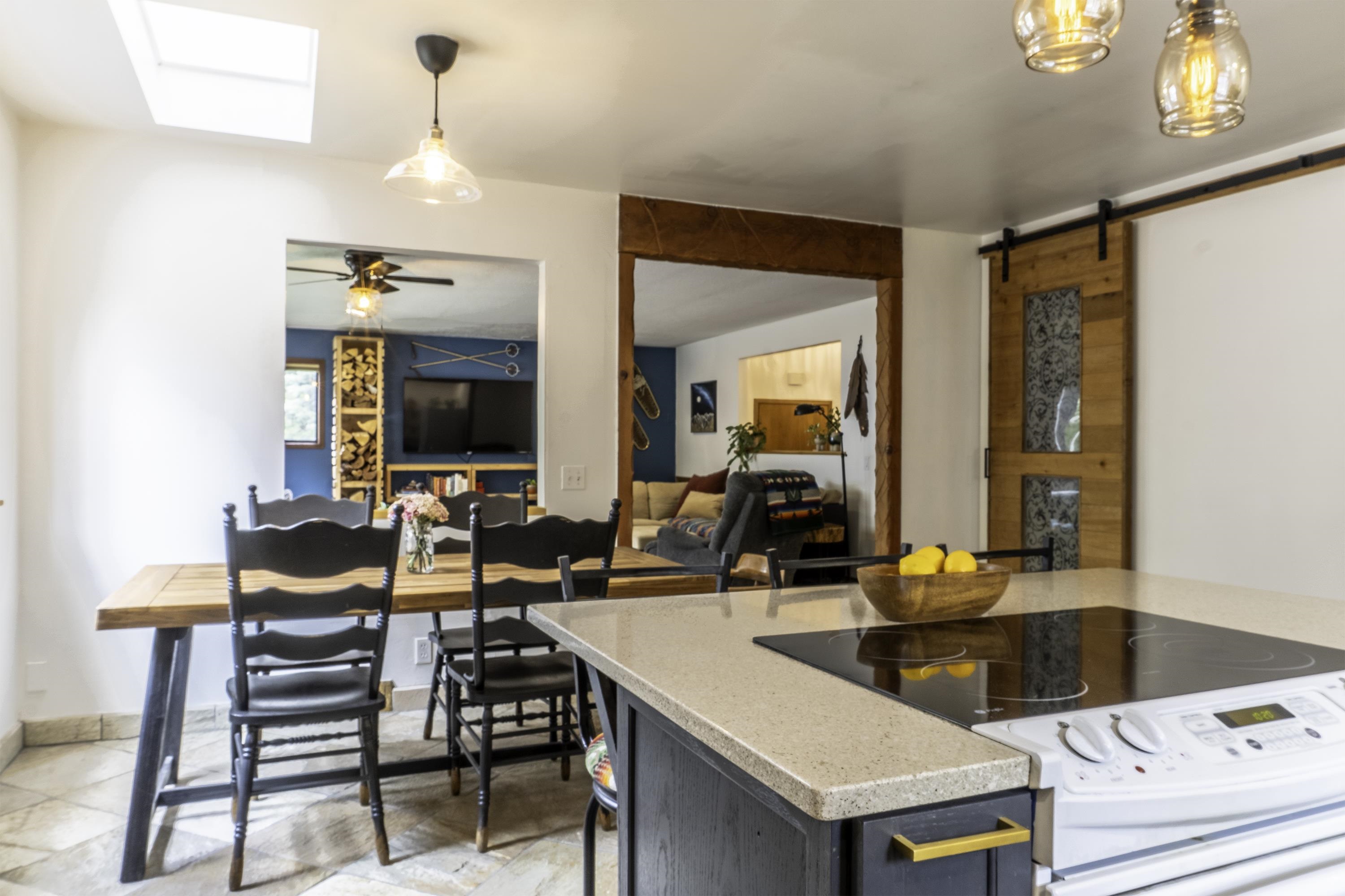 70 Los Angeles Street