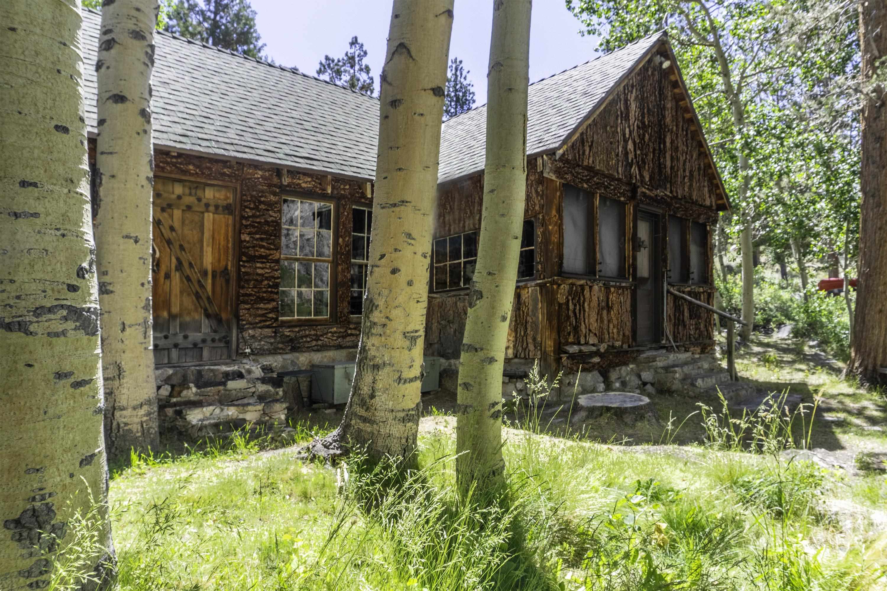 863 Nevada Street