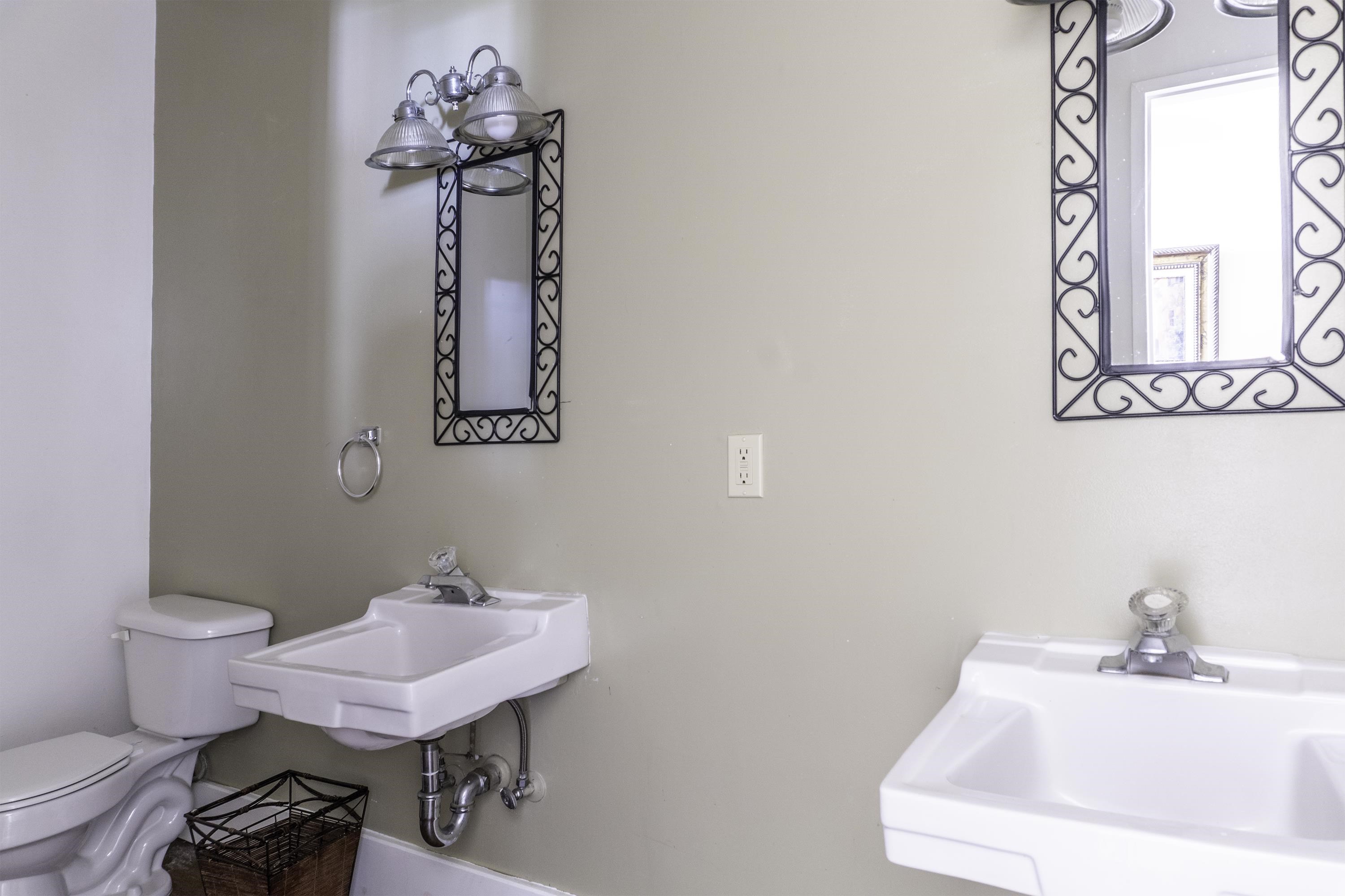 76 Alderman Street Unit: 14&15