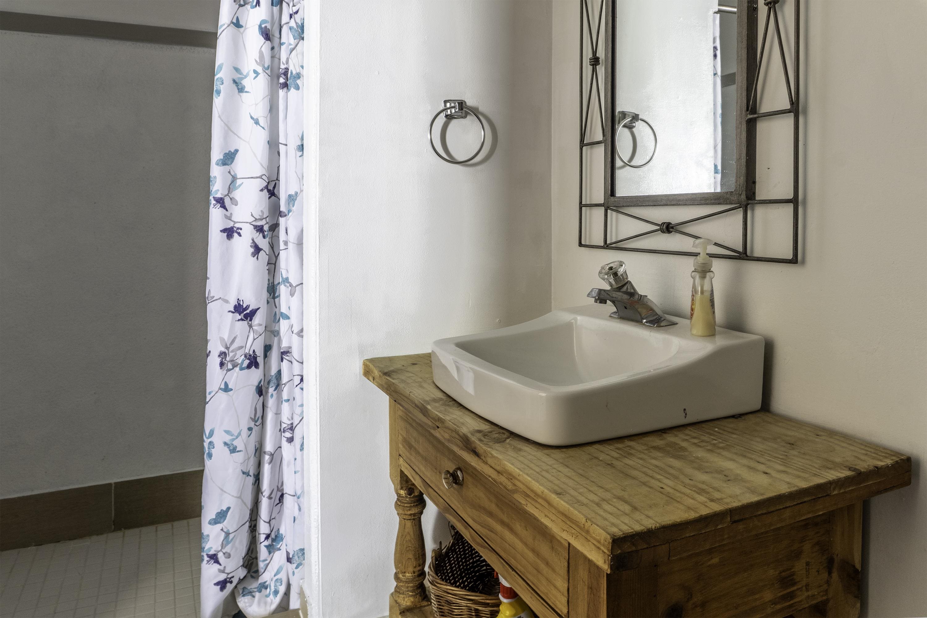 76 Alderman Street Unit: 14 & 15