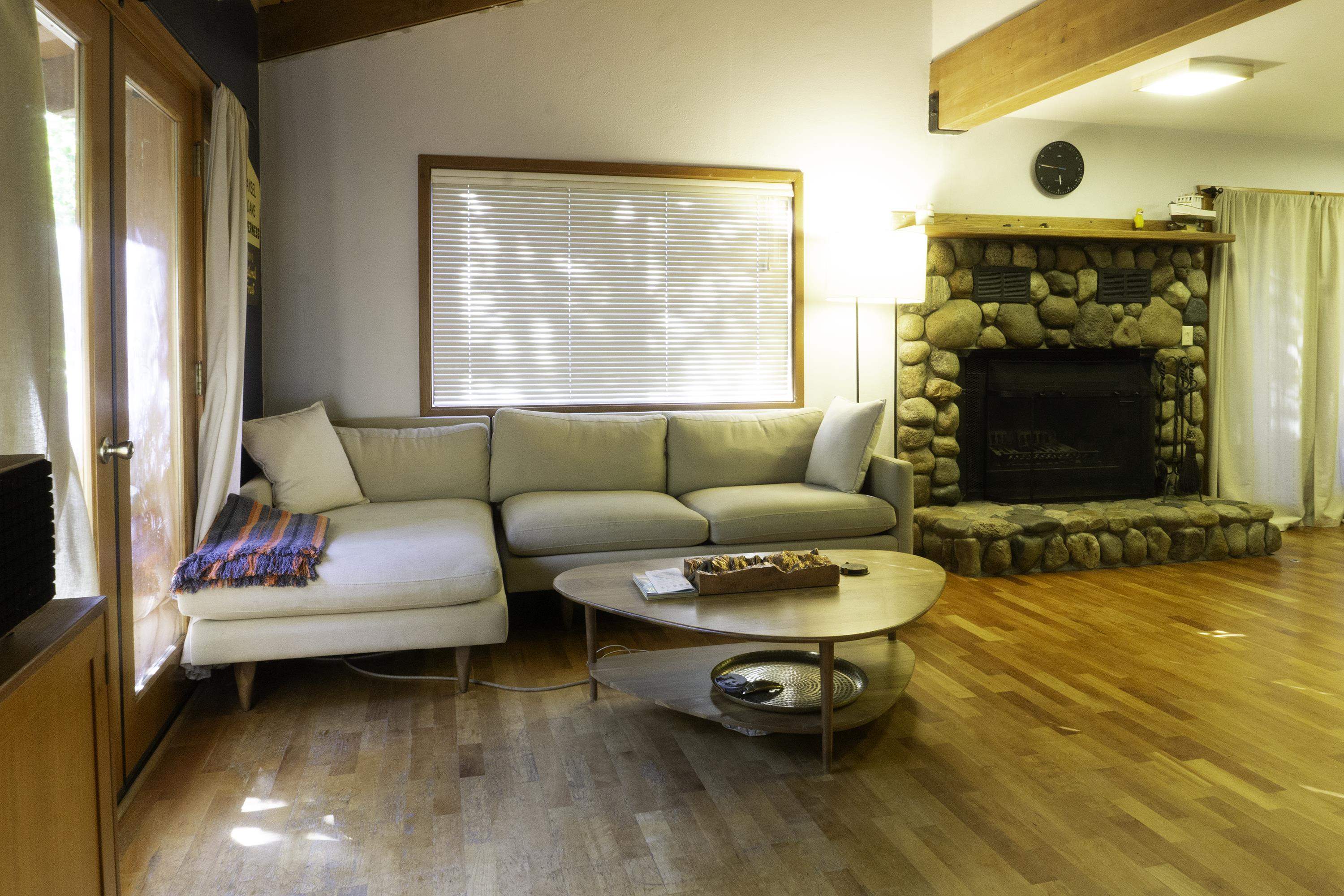 5406 Highway 158