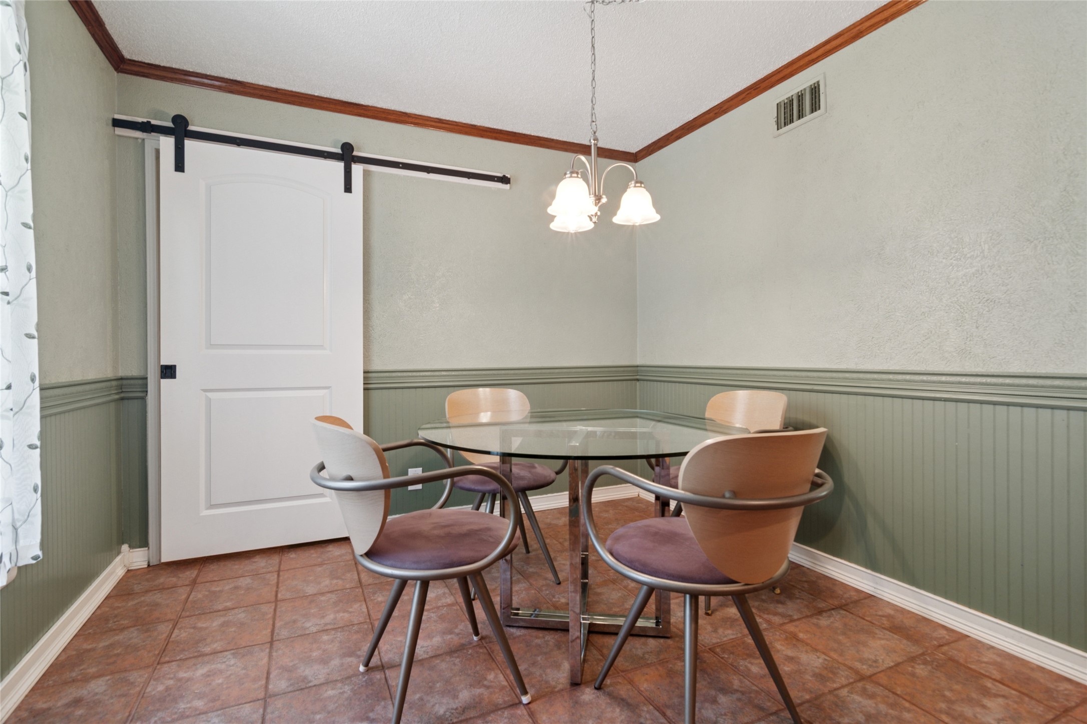 924 Old Orchard Road