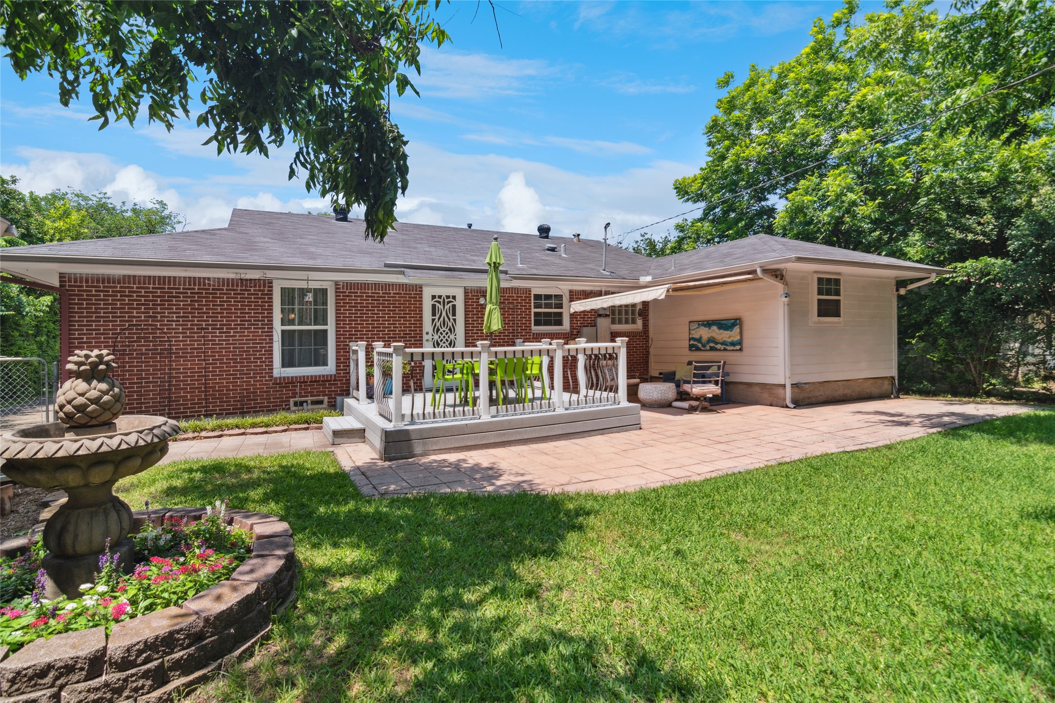 924 Old Orchard Road