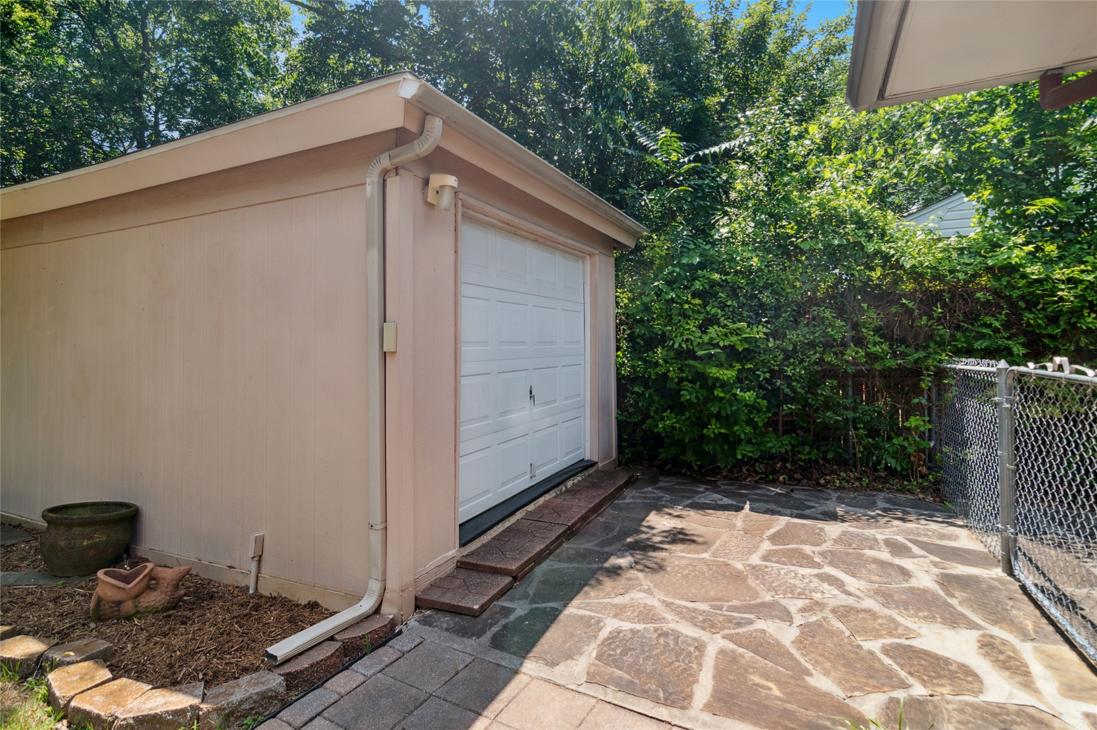 924 Old Orchard Road