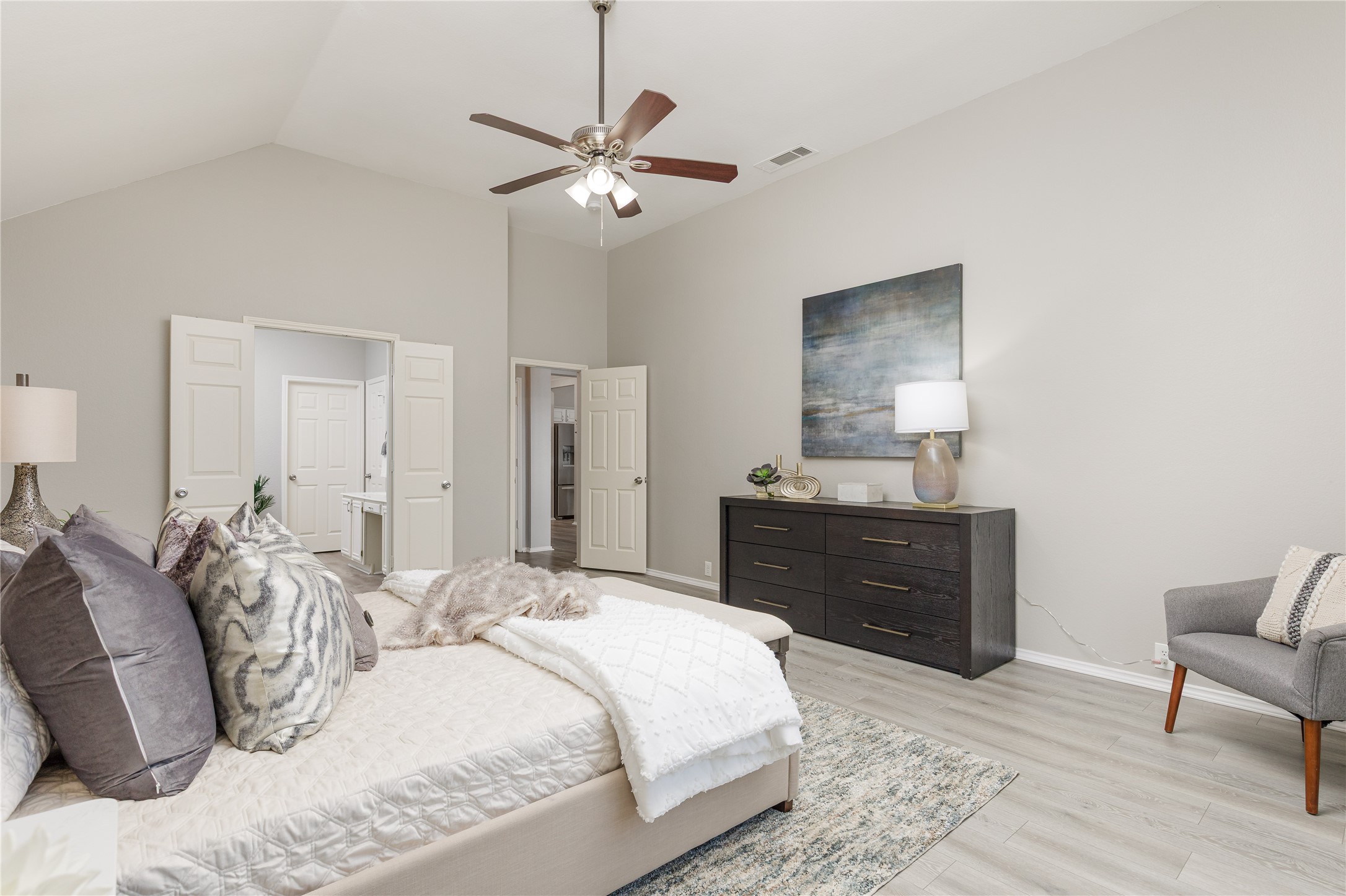 3313 Heatherbrook Drive