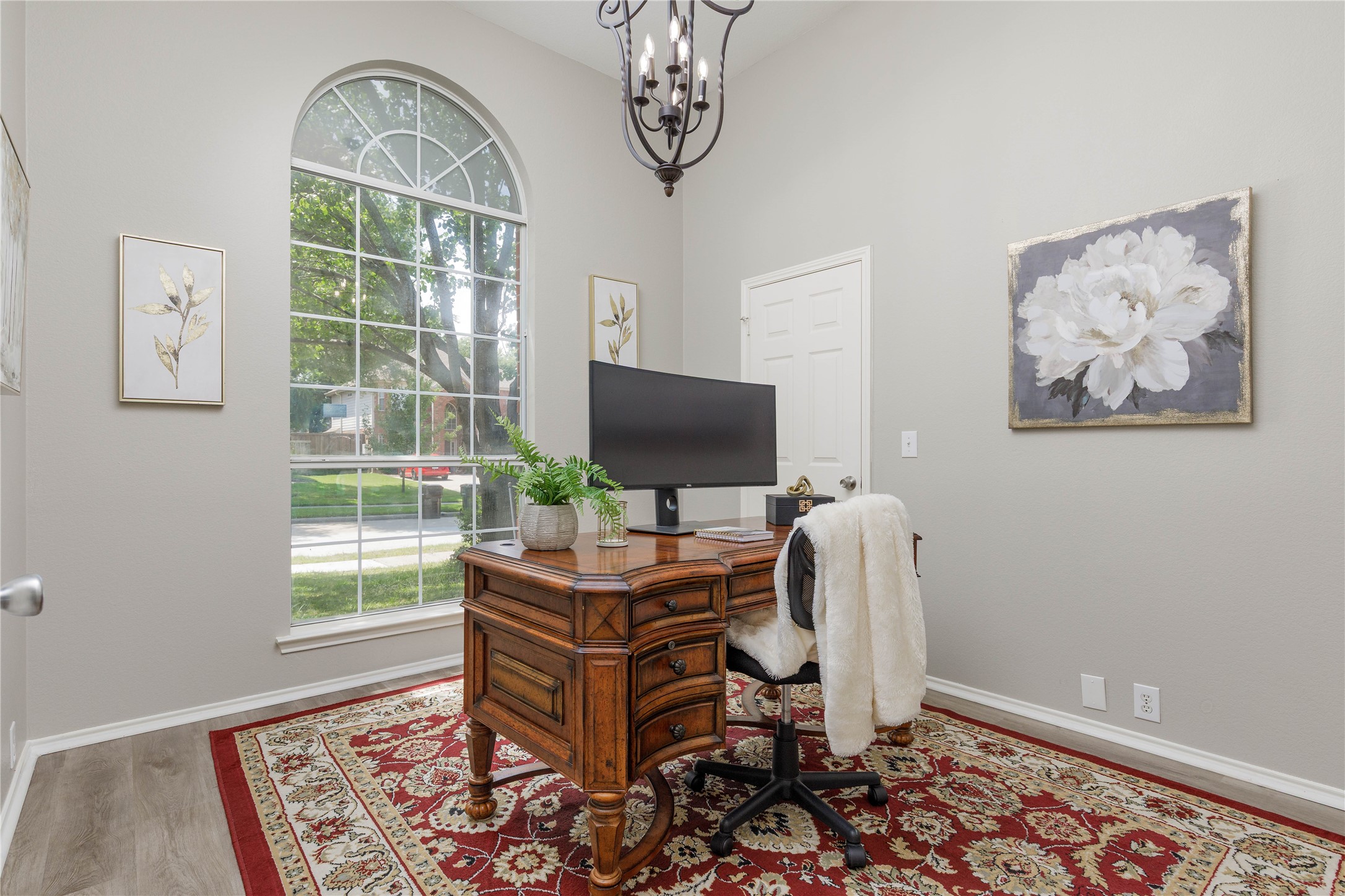 3313 Heatherbrook Drive