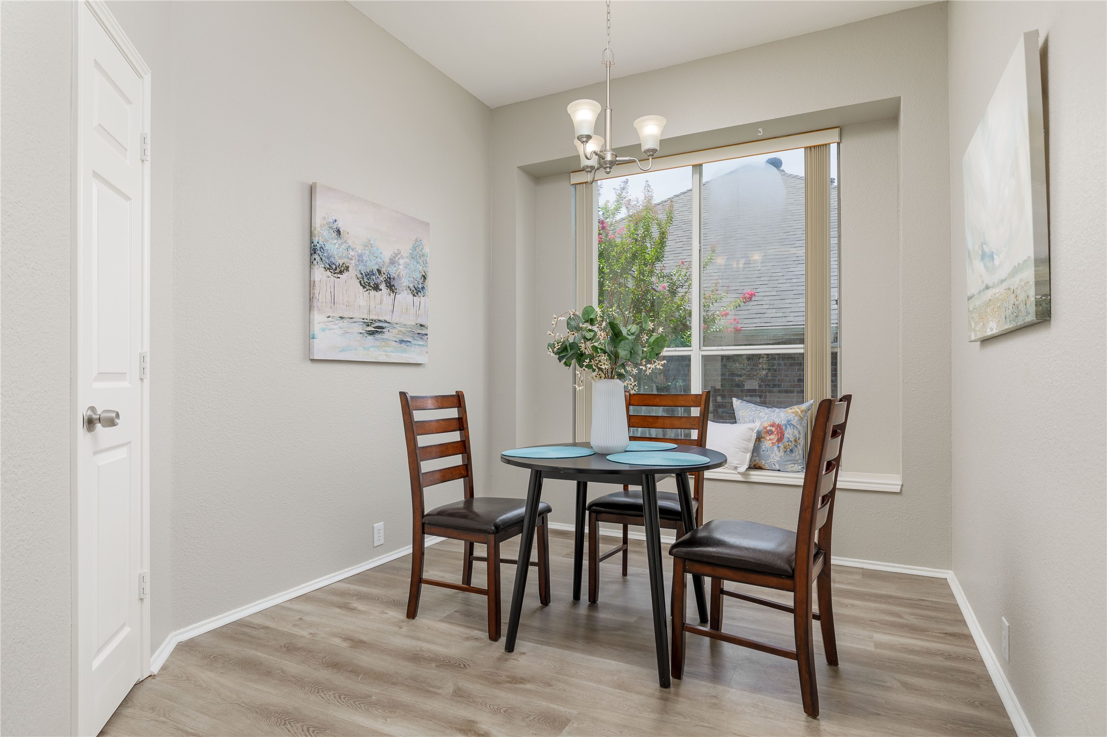 3313 Heatherbrook Drive
