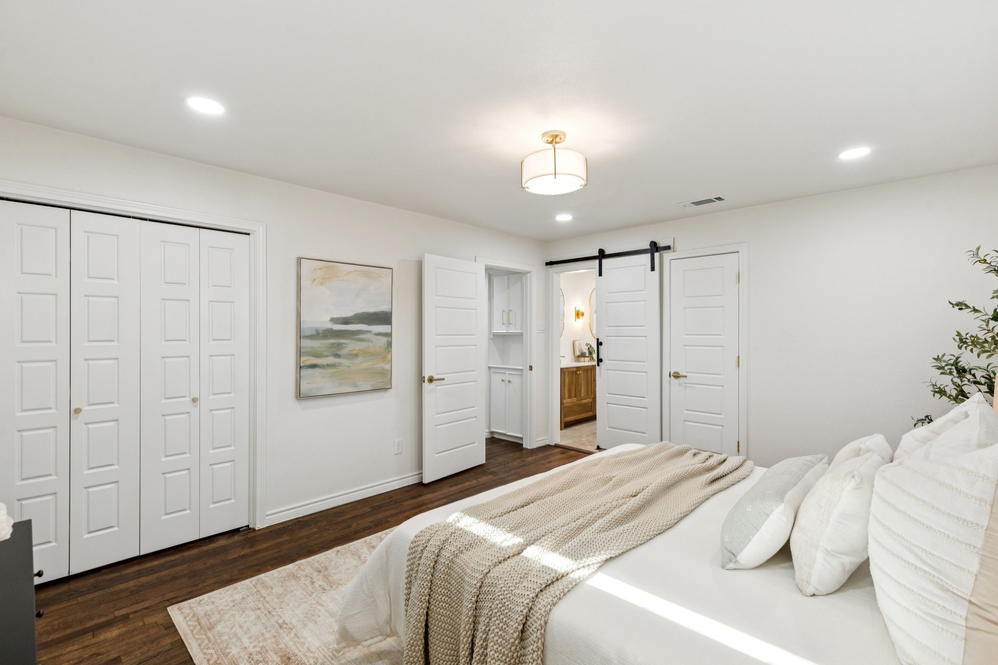 5509 Enchanted Lane