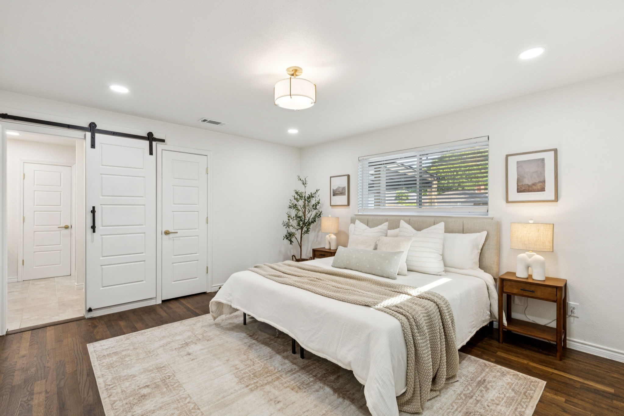 5509 Enchanted Lane