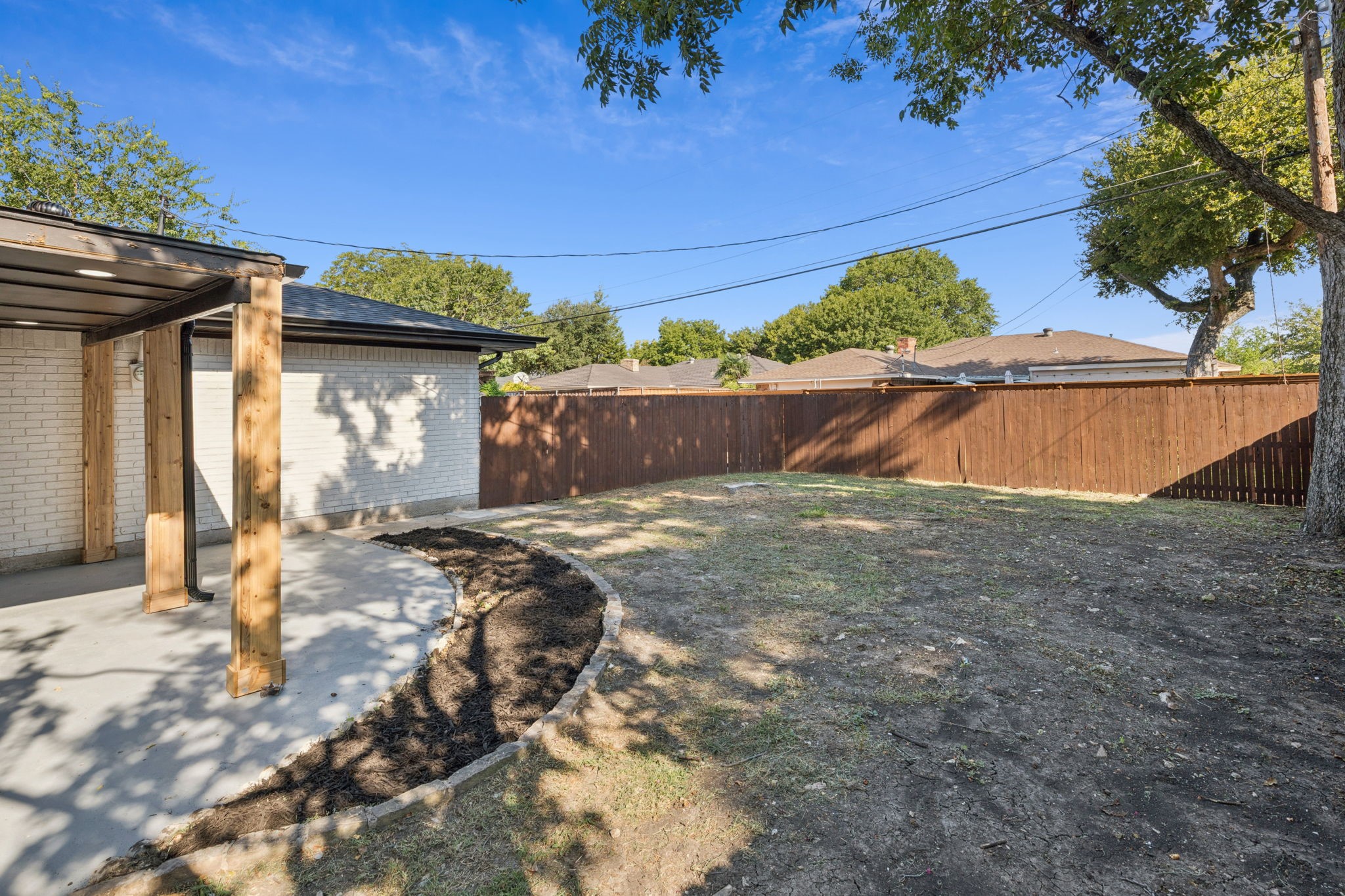 5509 Enchanted Lane
