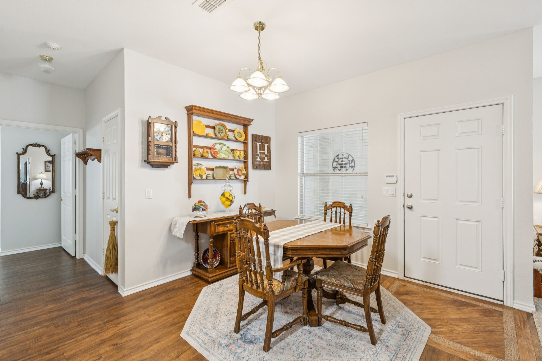 111 Royal Crest Court