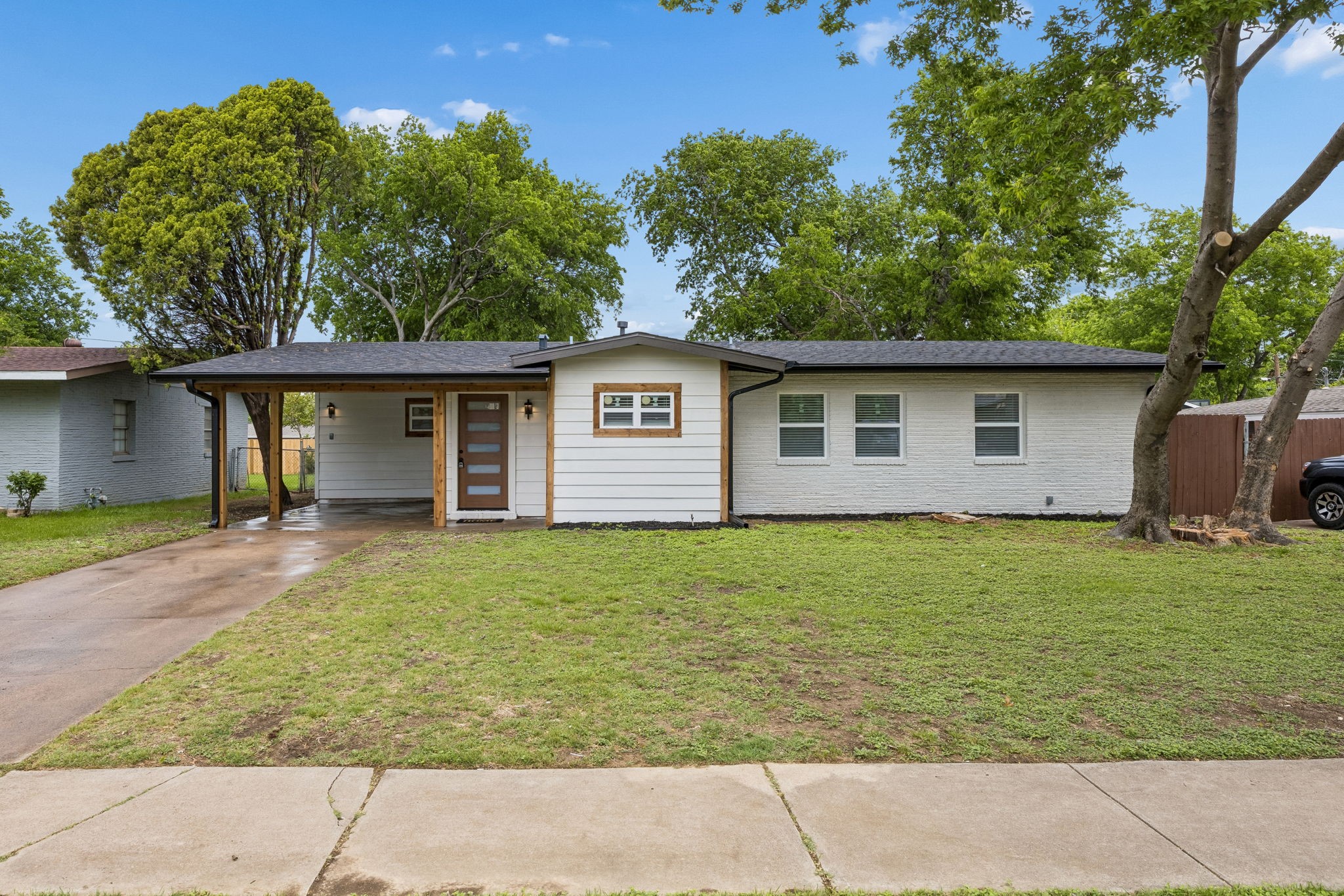 1905 Reever Street