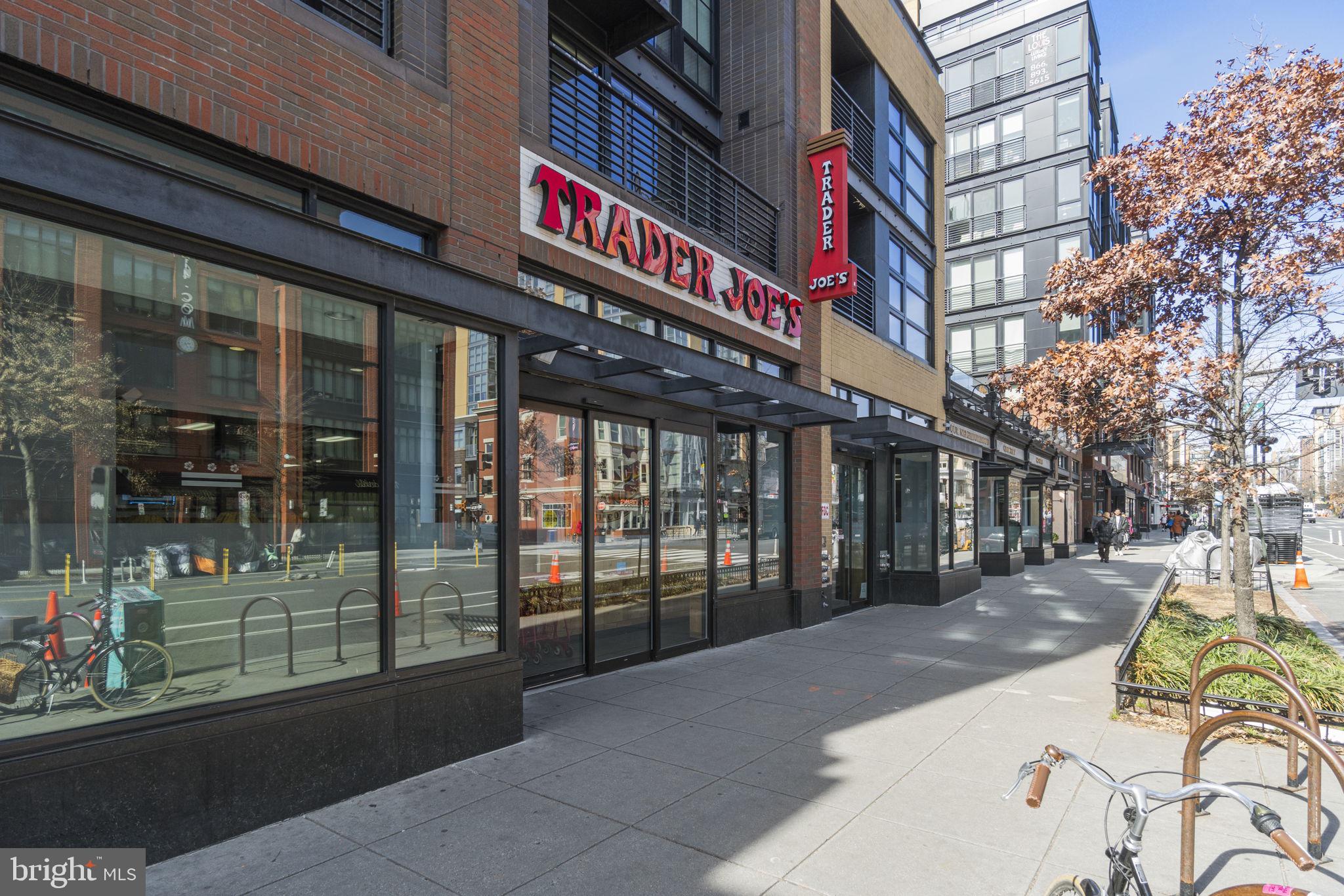 1390 V St NW #212