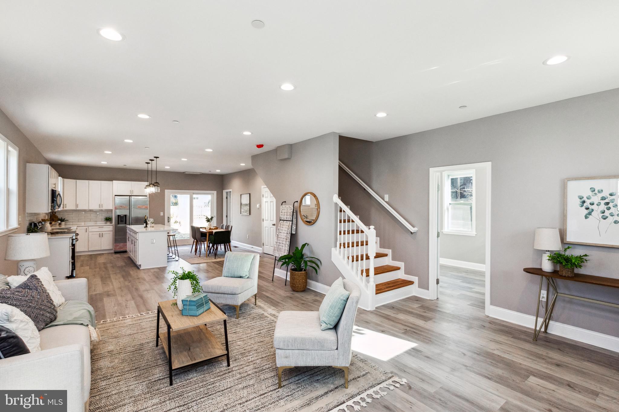1349 Shore Dr