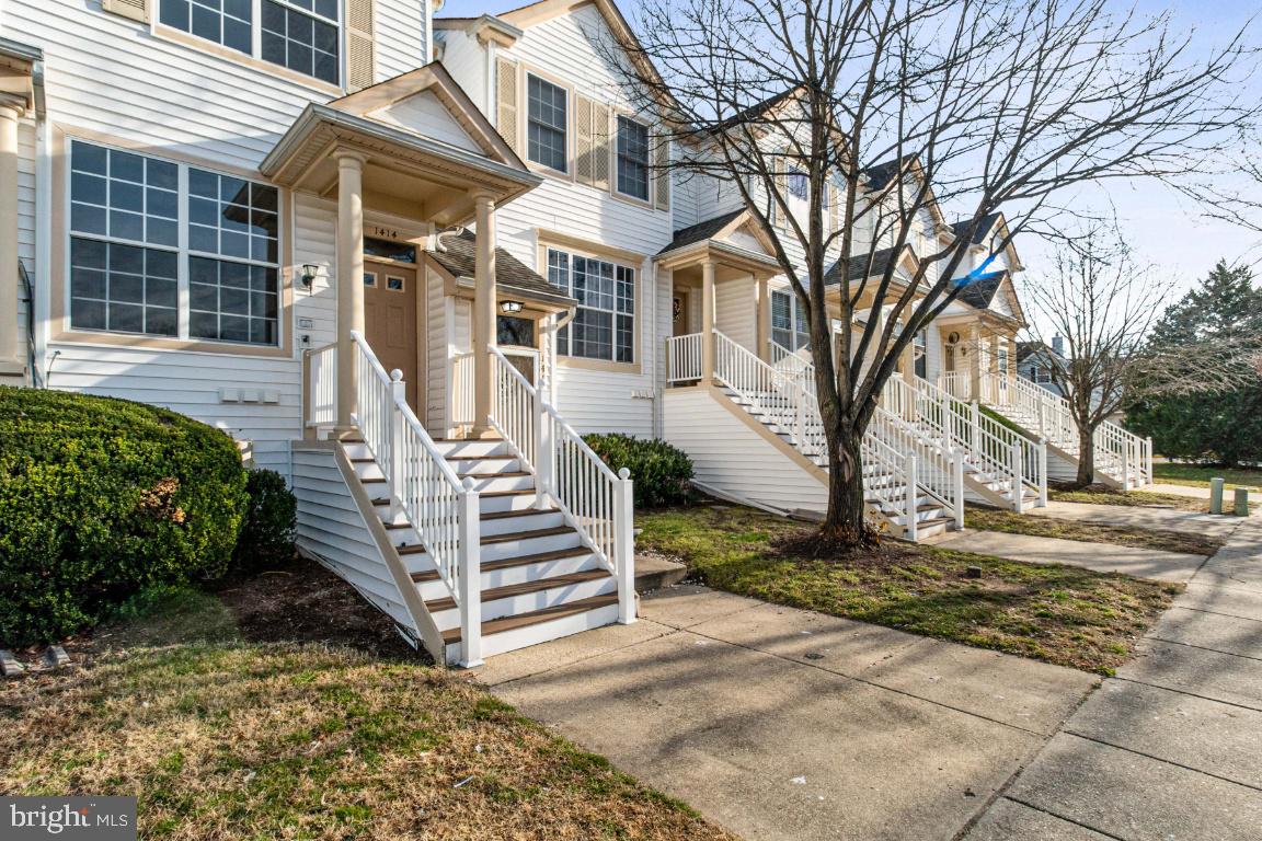 1414 Flatwood Ct