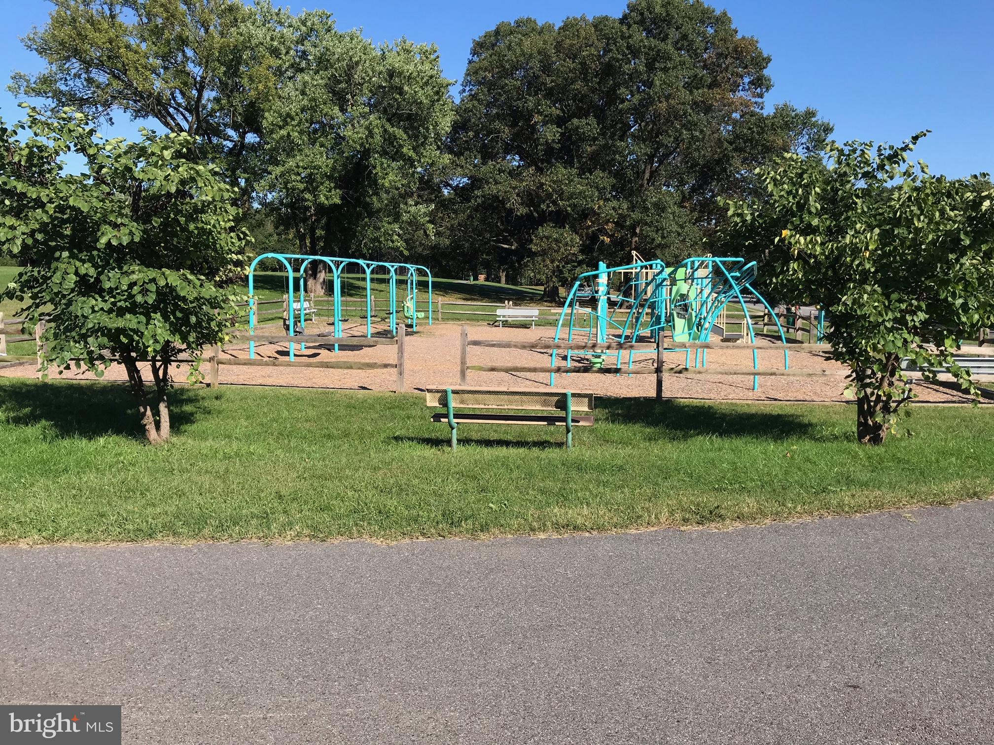 6422 Oak Park Ct