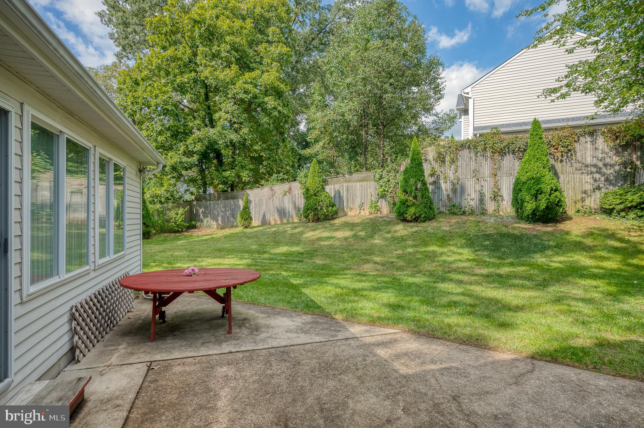 6422 Oak Park Ct