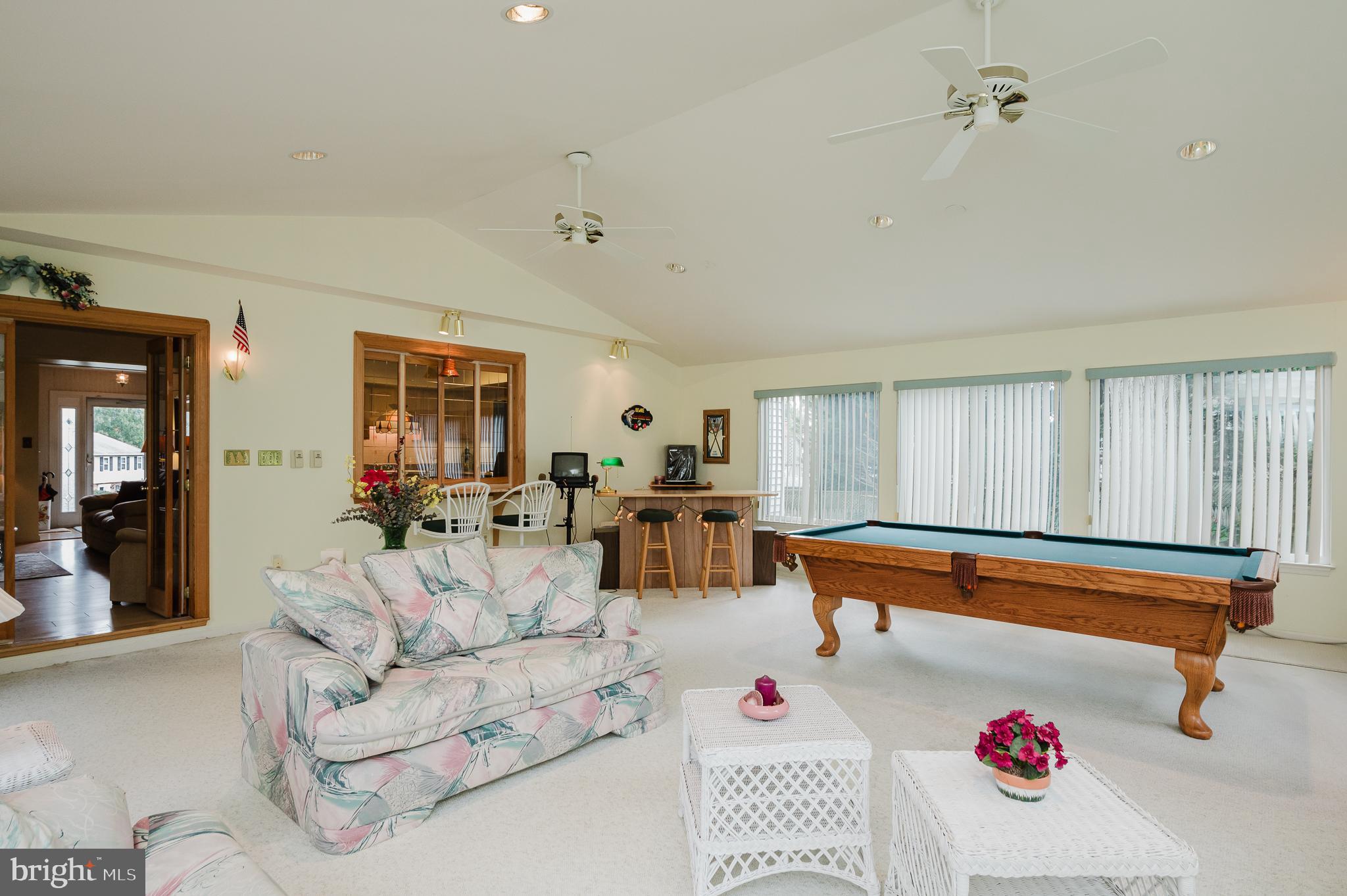 6422 Oak Park Ct