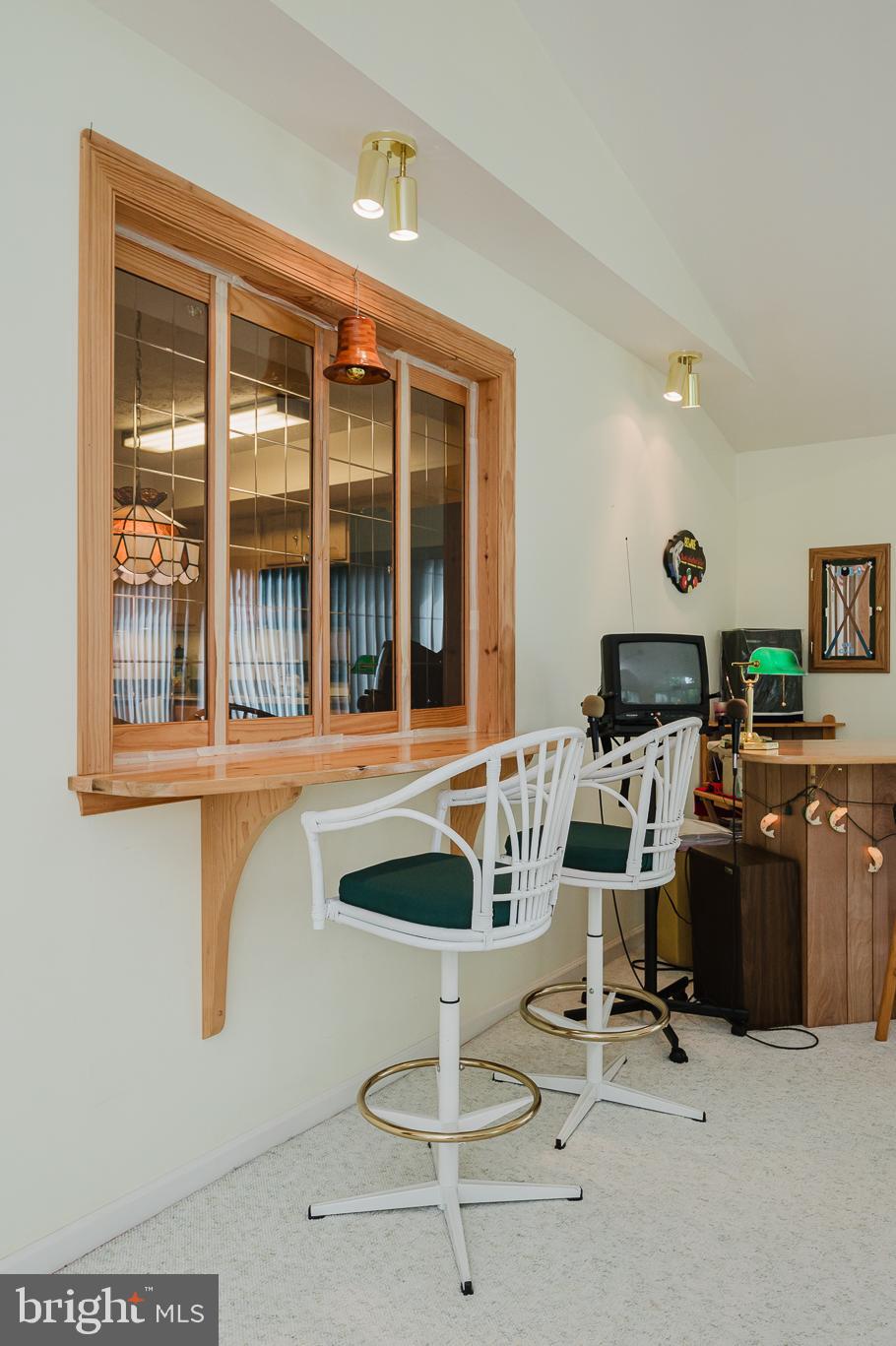 6422 Oak Park Ct