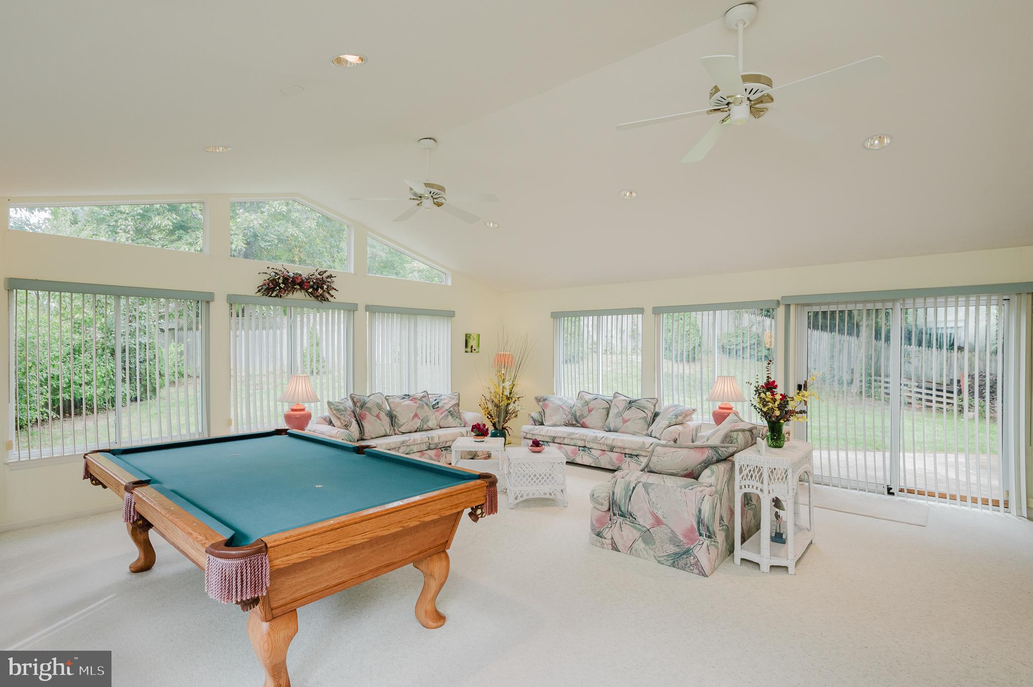 6422 Oak Park Ct