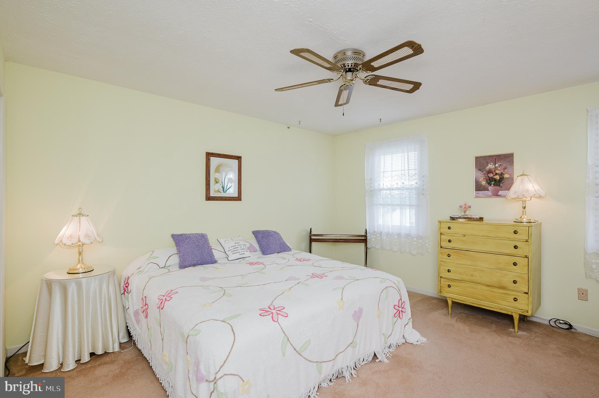 6422 Oak Park Ct