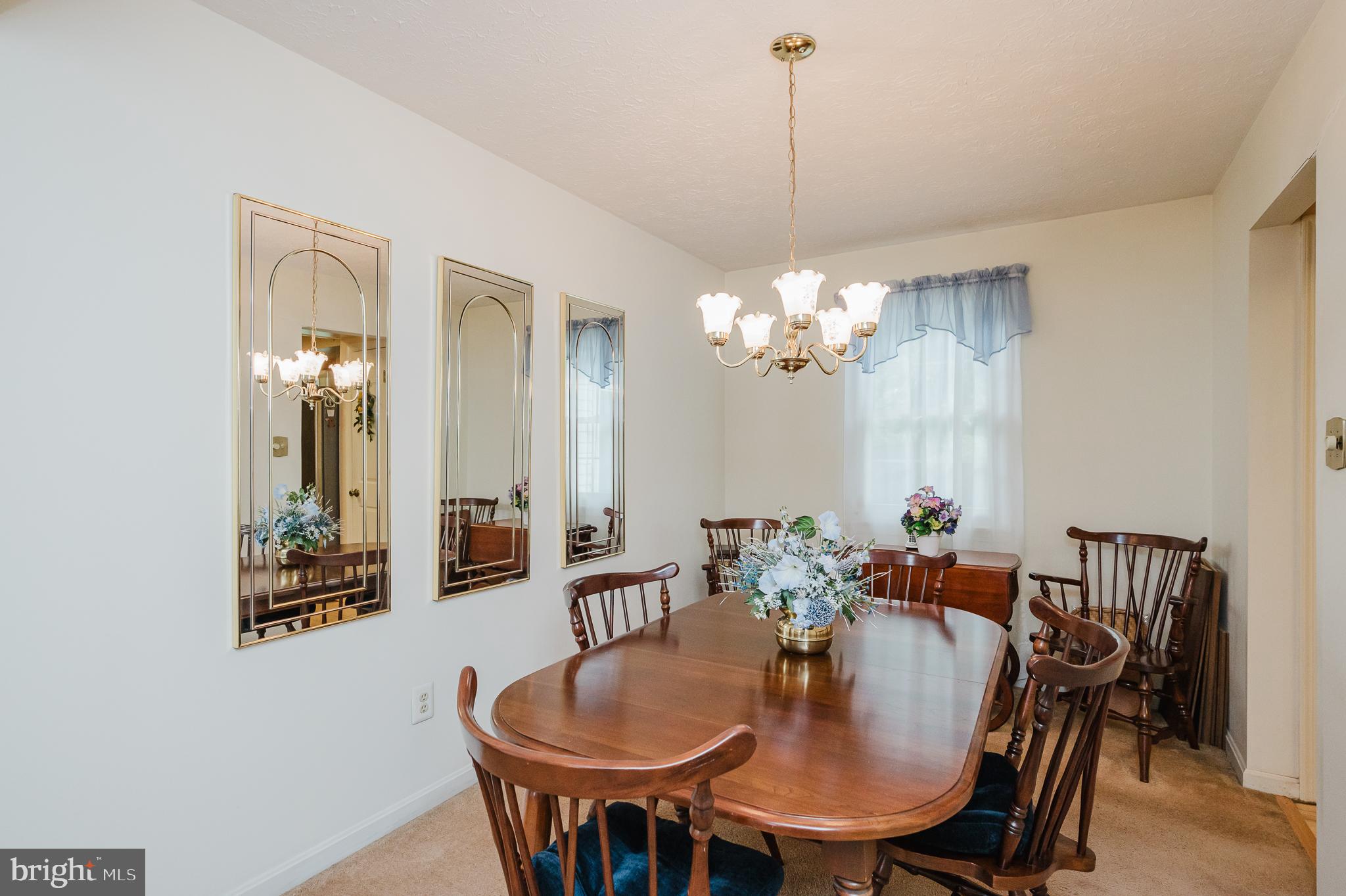 6422 Oak Park Ct