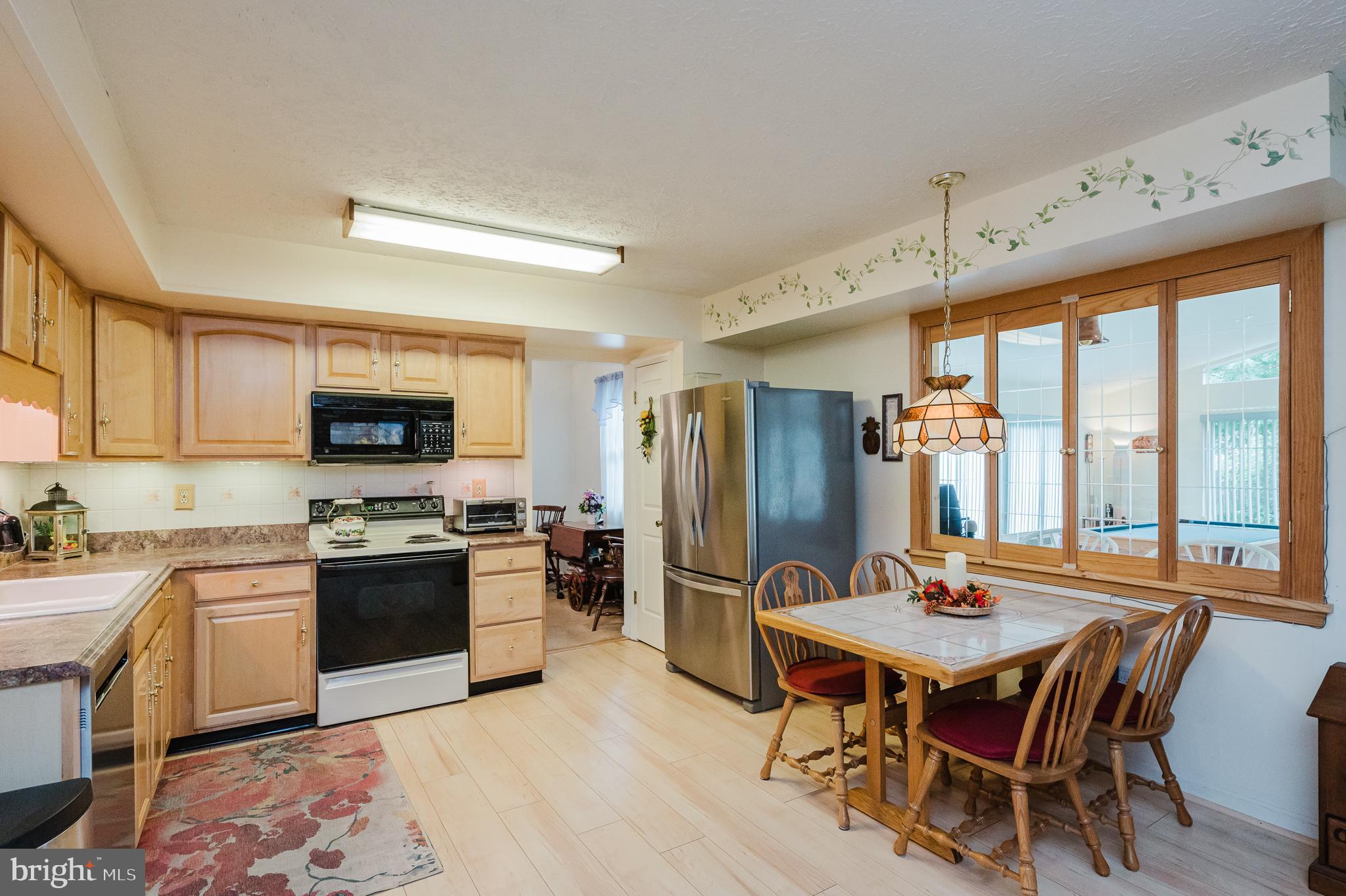 6422 Oak Park Ct