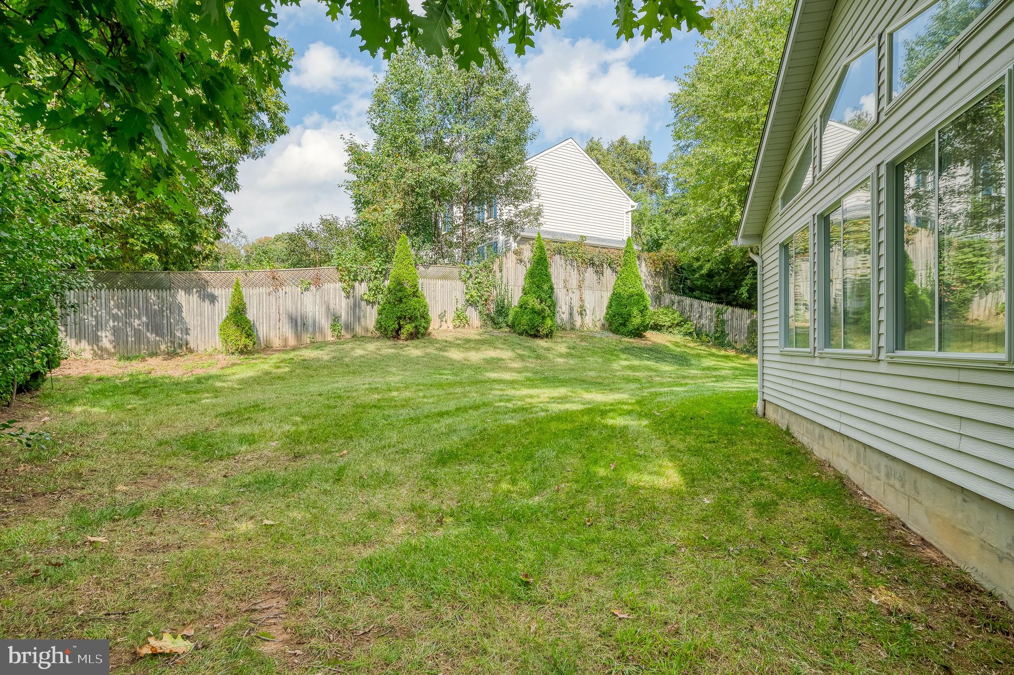 6422 Oak Park Ct
