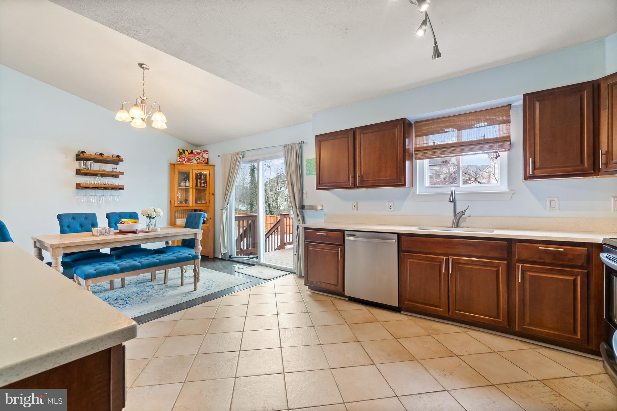 312 Ternwing Dr
