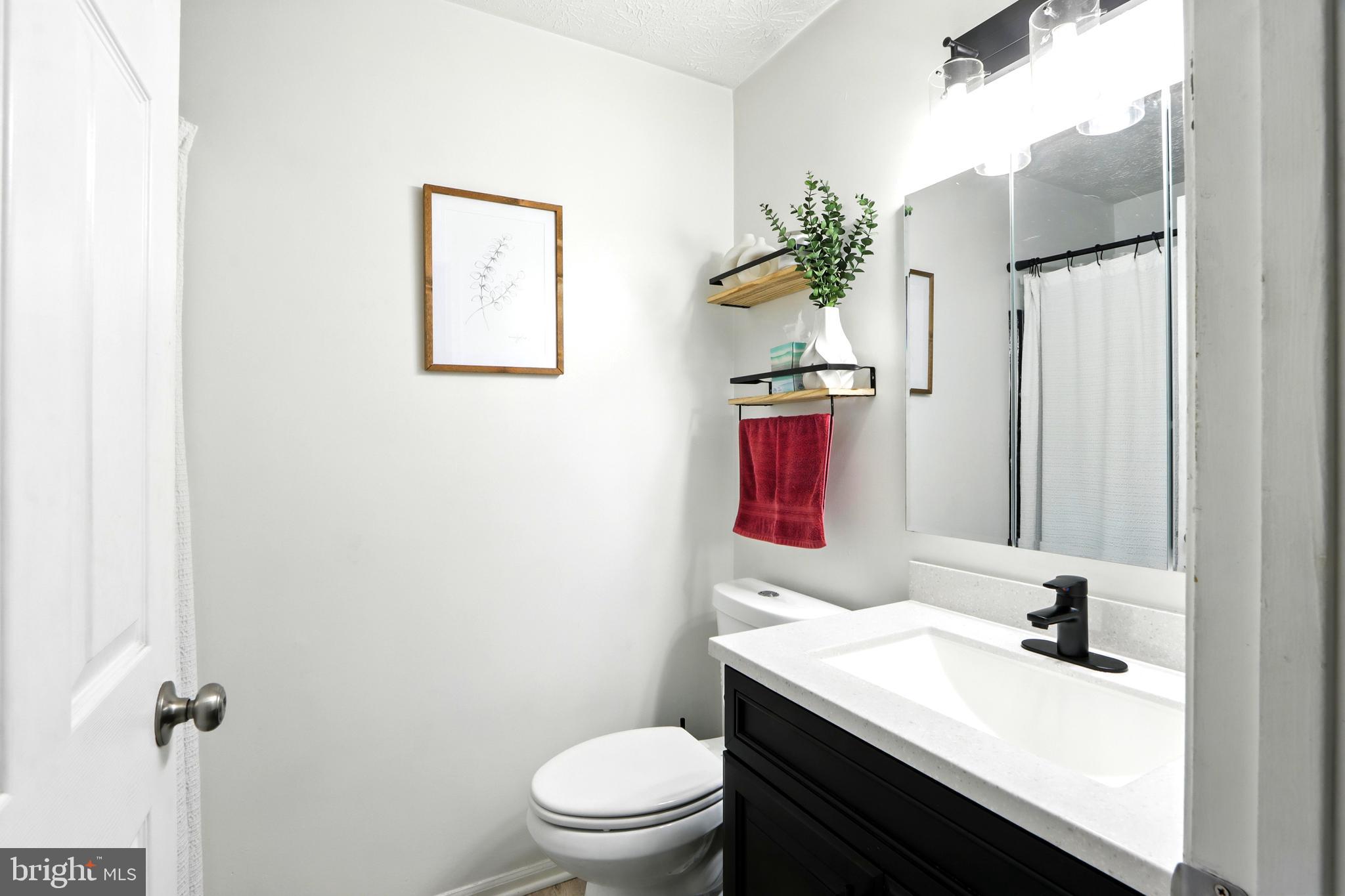 706 SOUTHERN HILLS DRIVE E-5F