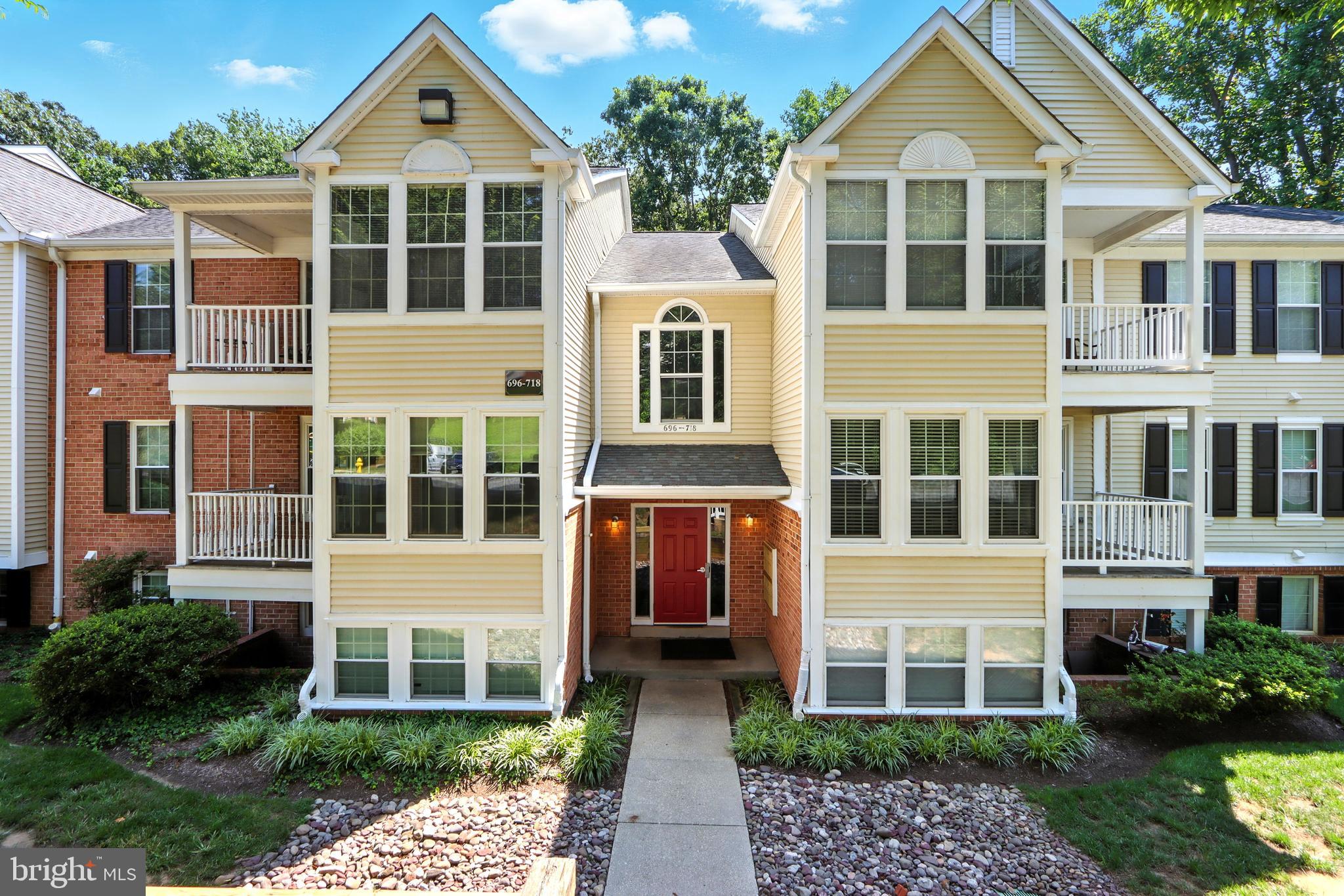 706 SOUTHERN HILLS DRIVE E-5F