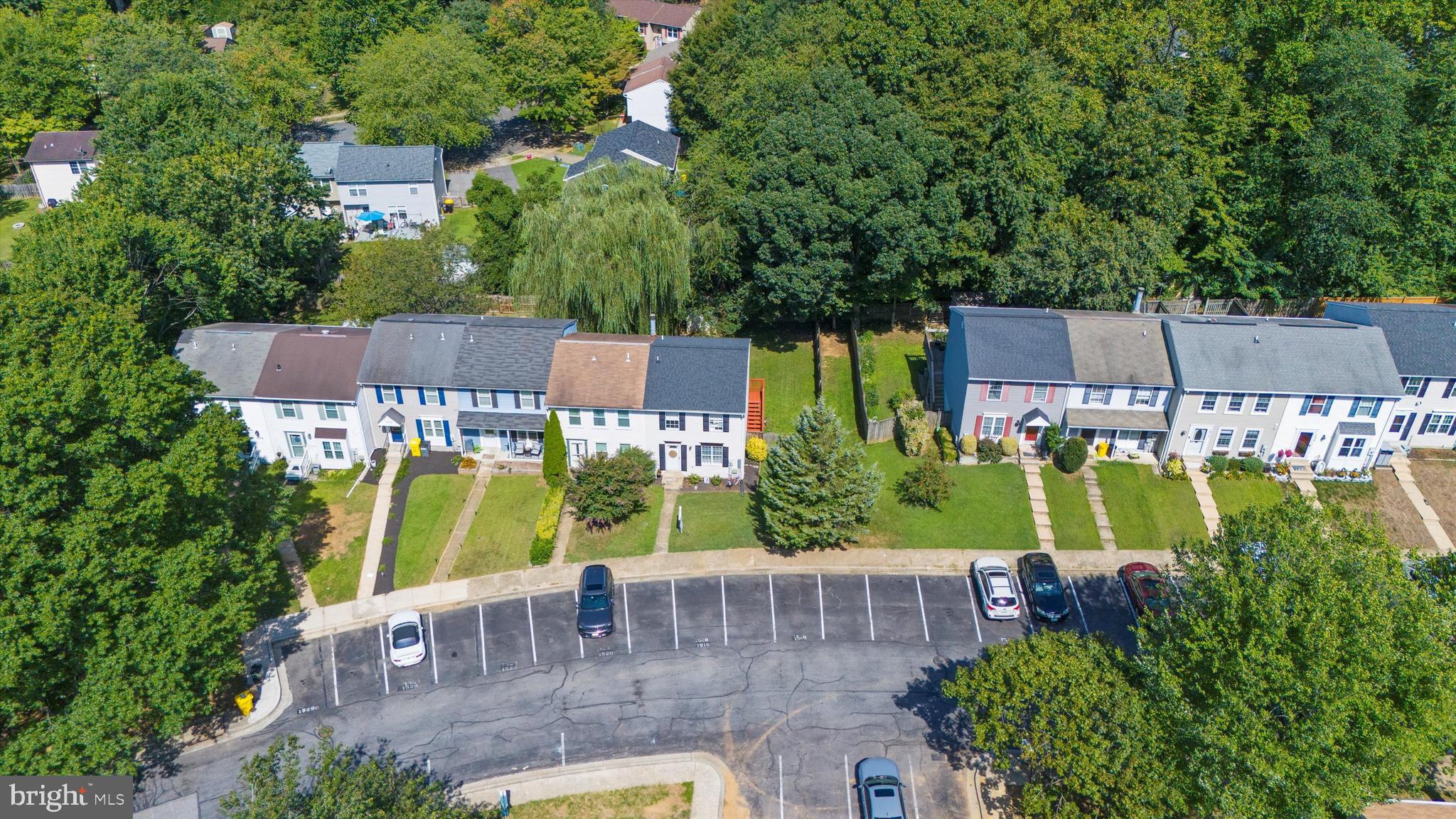 1516 LODGE POLE COURT
