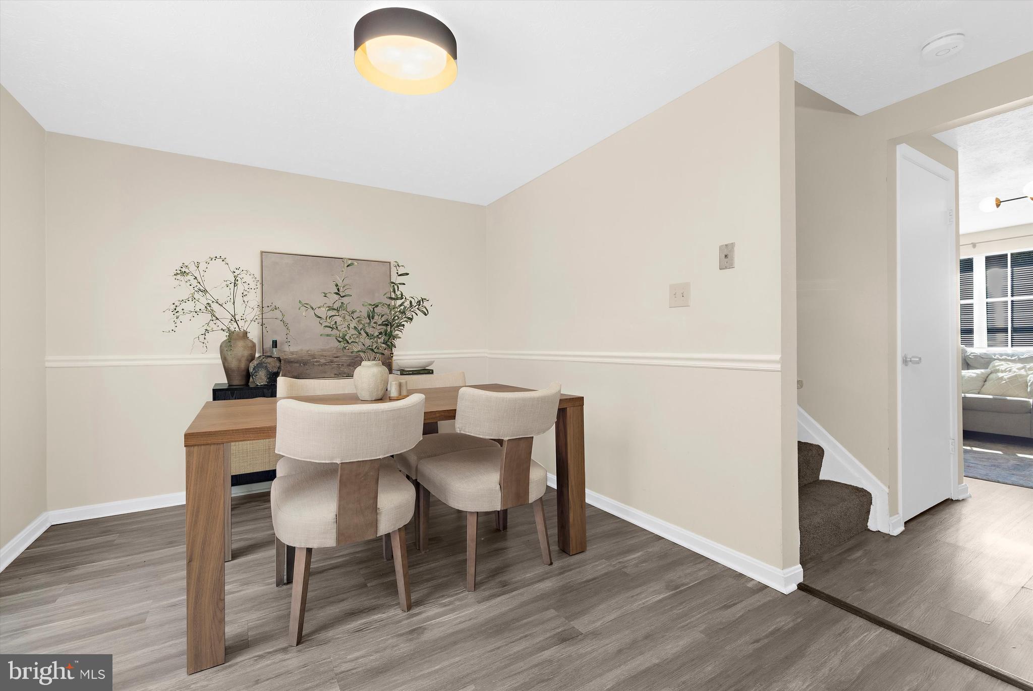 1516 LODGE POLE COURT