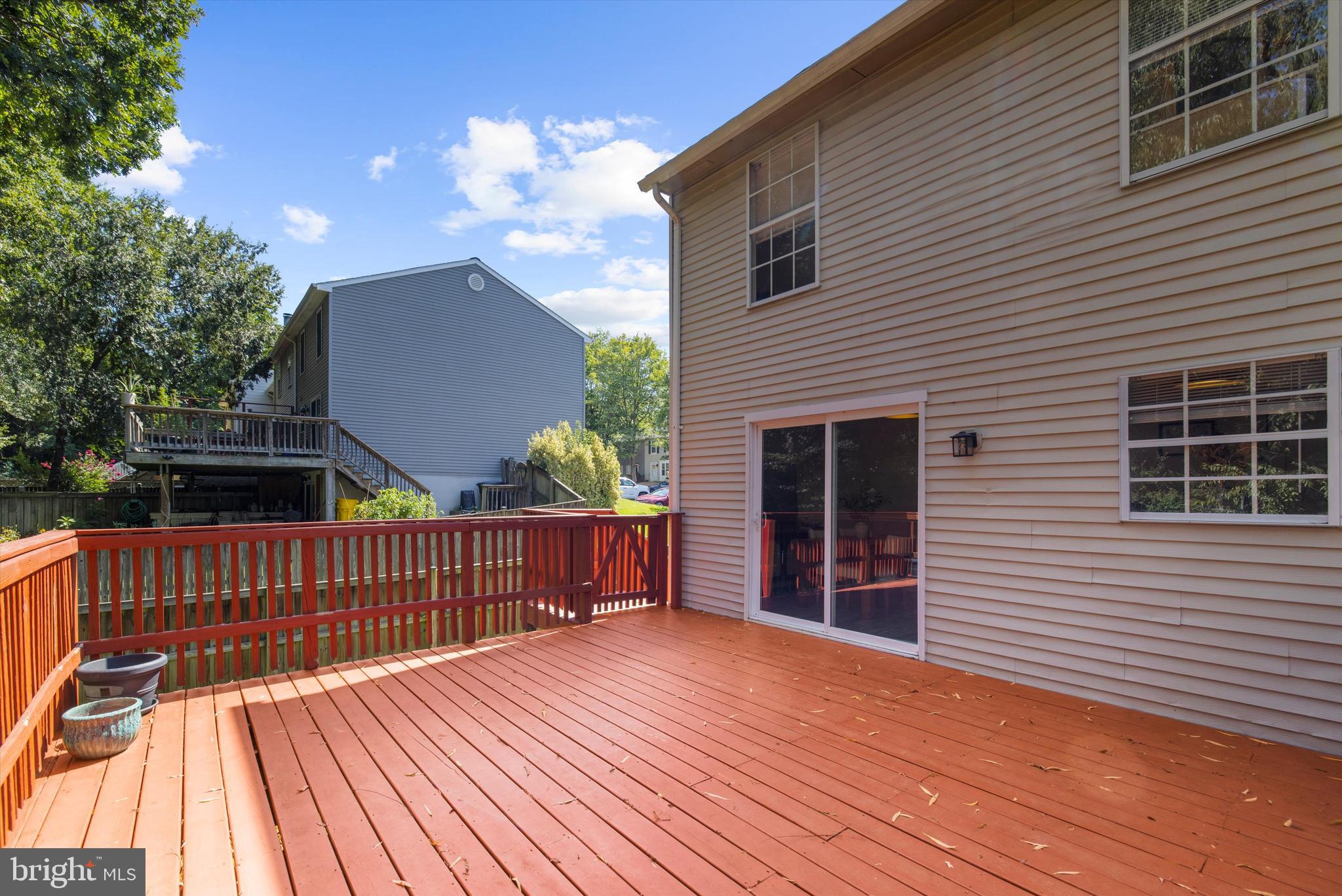 1516 LODGE POLE COURT