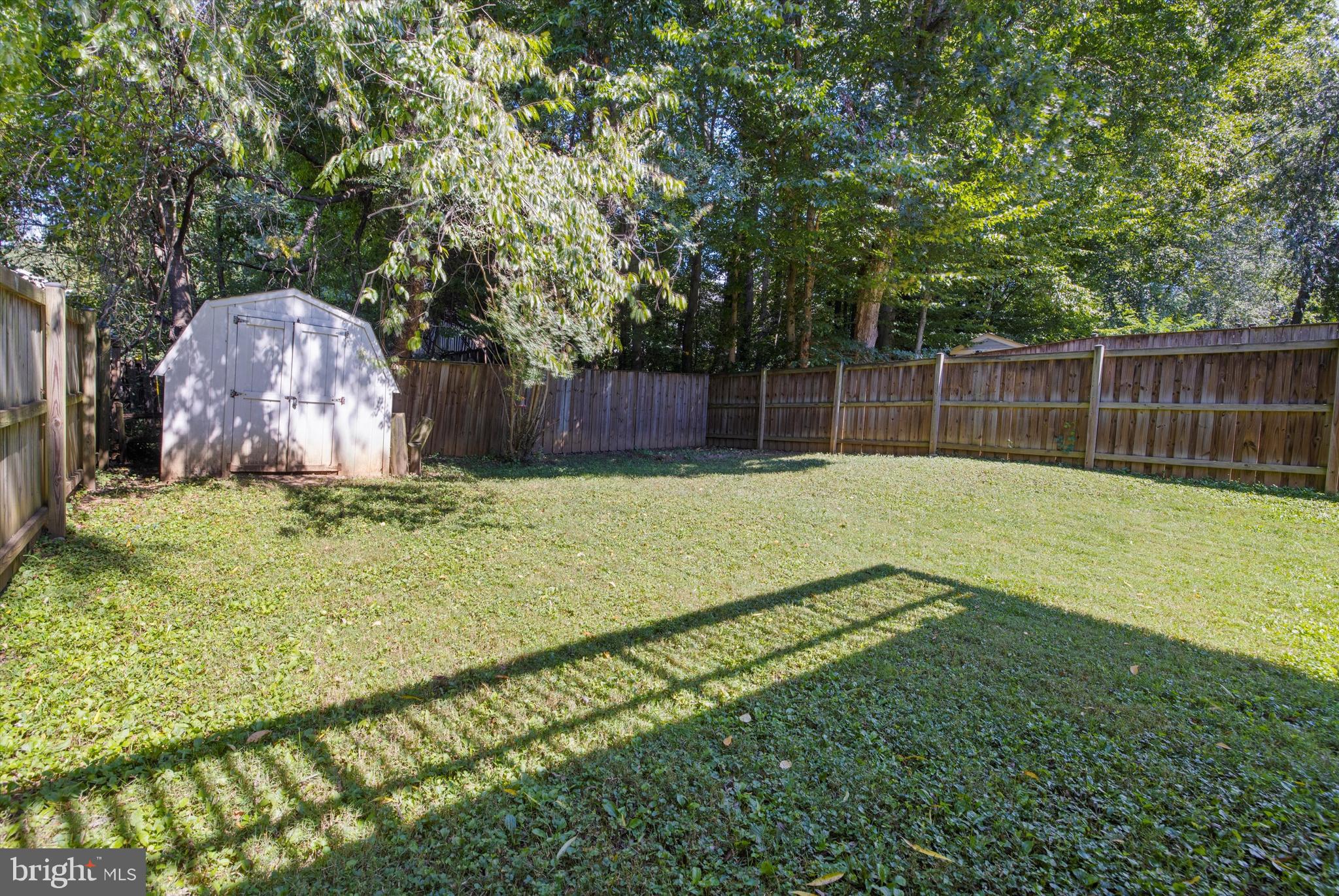1516 LODGE POLE COURT