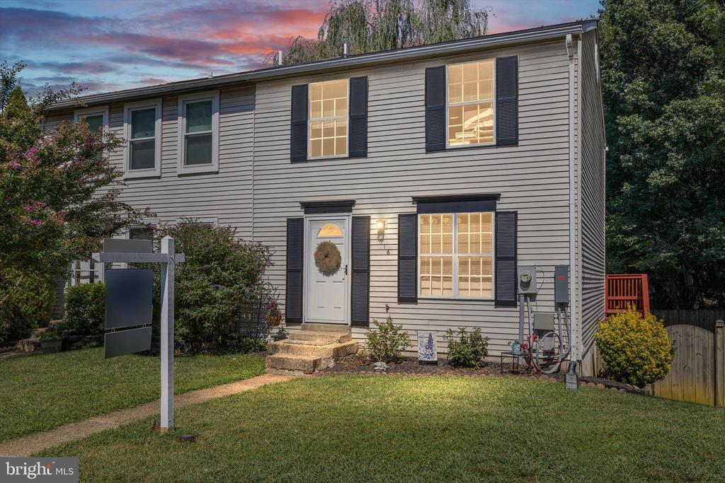1516 LODGE POLE COURT