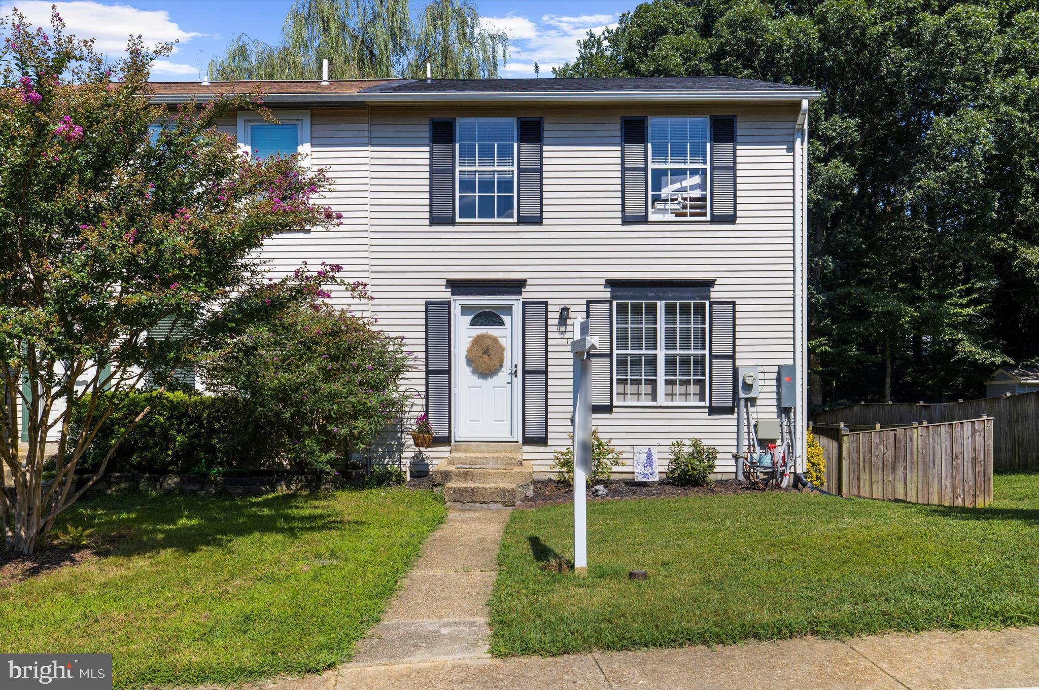 1516 LODGE POLE COURT