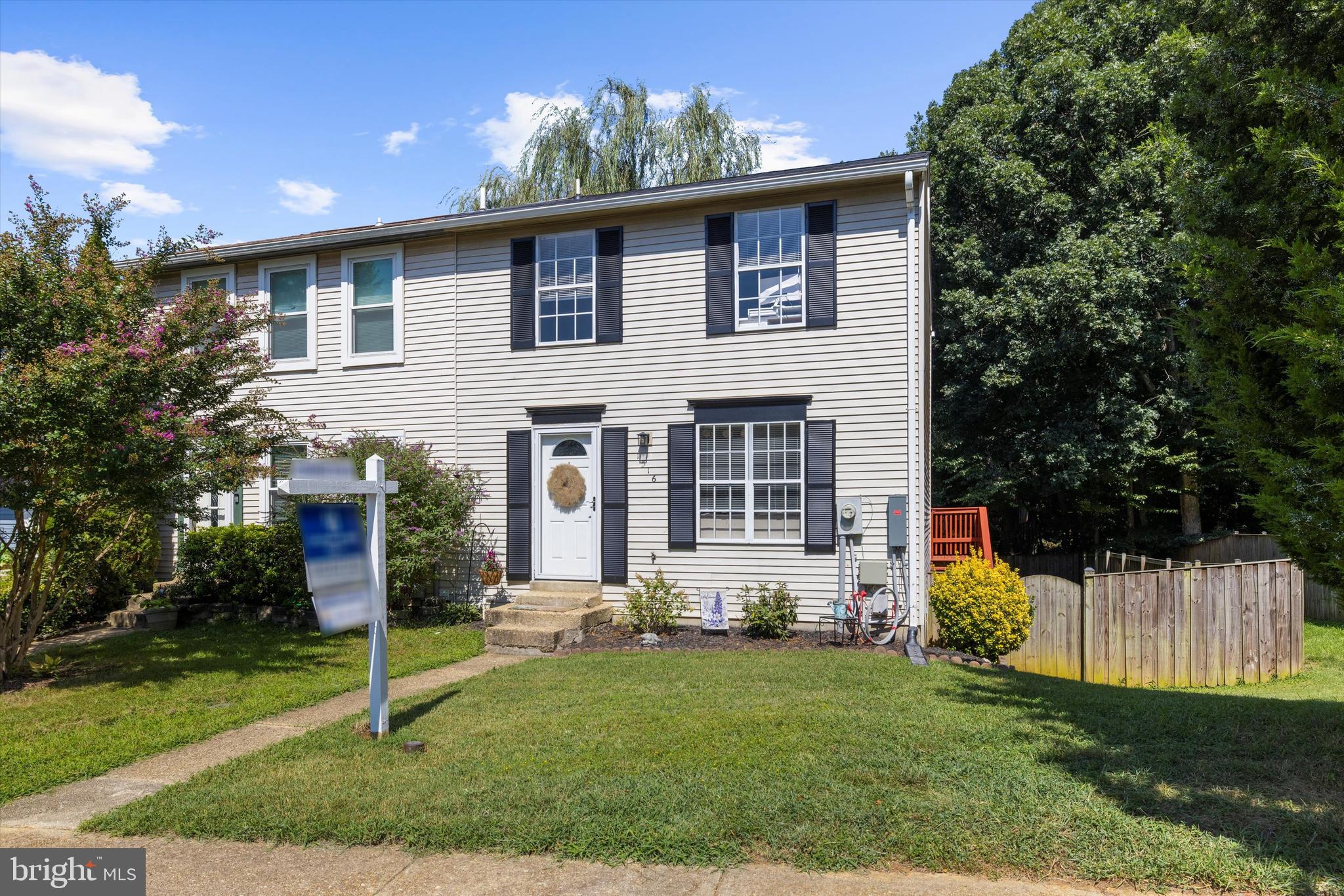 1516 LODGE POLE COURT