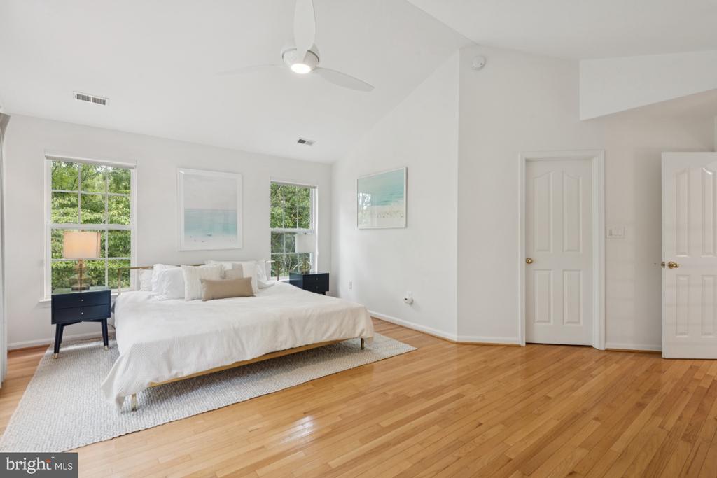 5 ARLIE DRIVE
